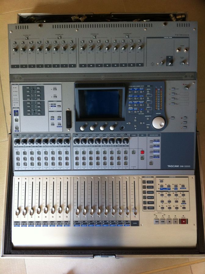 Tascam DM3200 image (710874) Audiofanzine