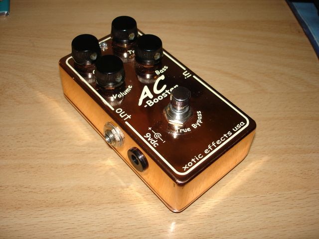Xotic Effects AC Booster pig on the wing images