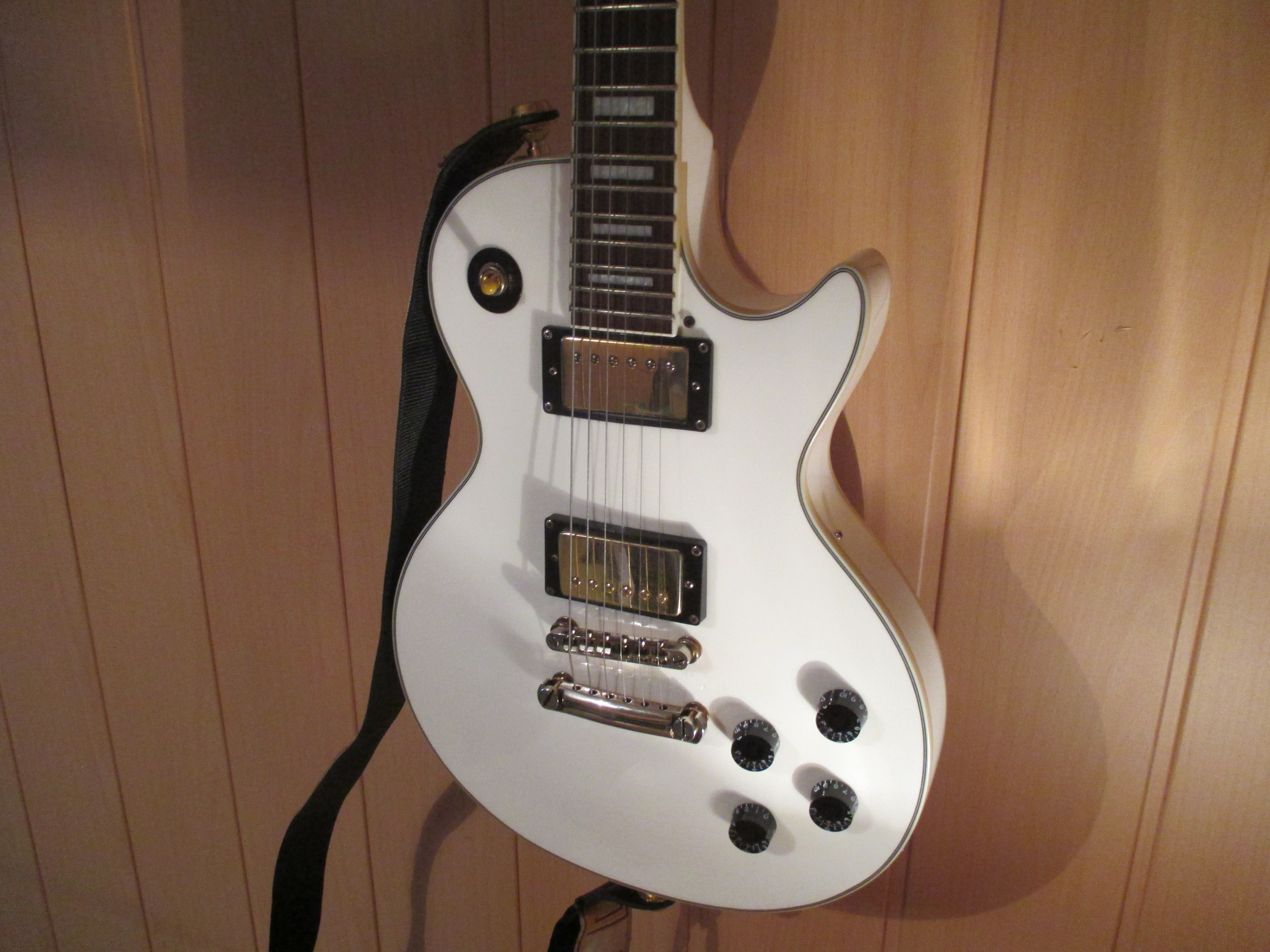 Plugin Boutique Carbon Electra image (1355856) Audiofanzine