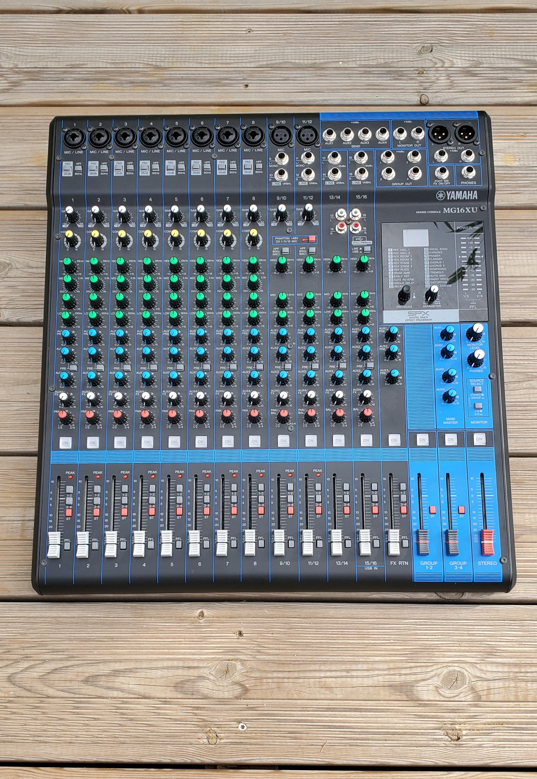 Table de Mixage Yamaha MG16XU (Provence-Alpes-C?te d'Azur) - Audiofanzine