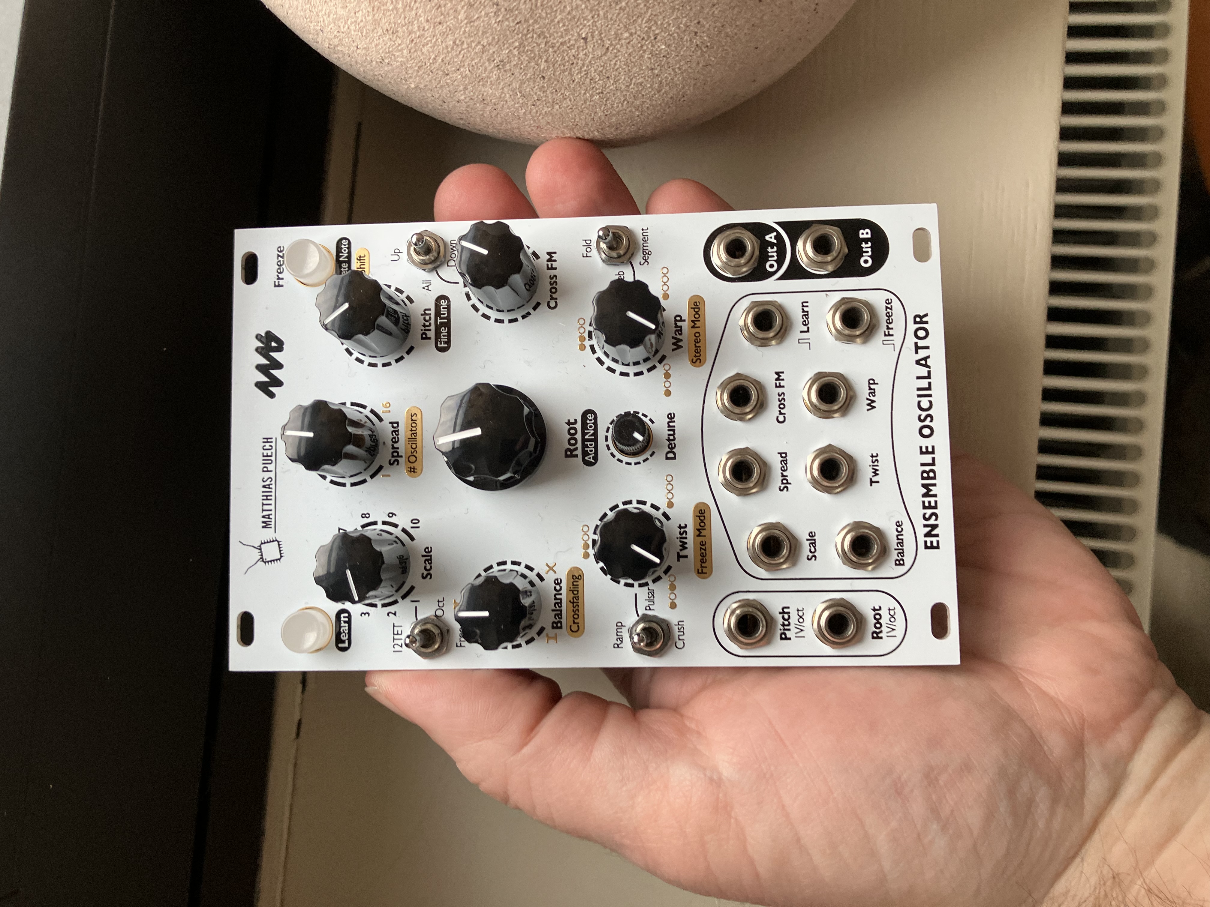 Ensemble Oscillator - 4ms Company Ensemble Oscillator