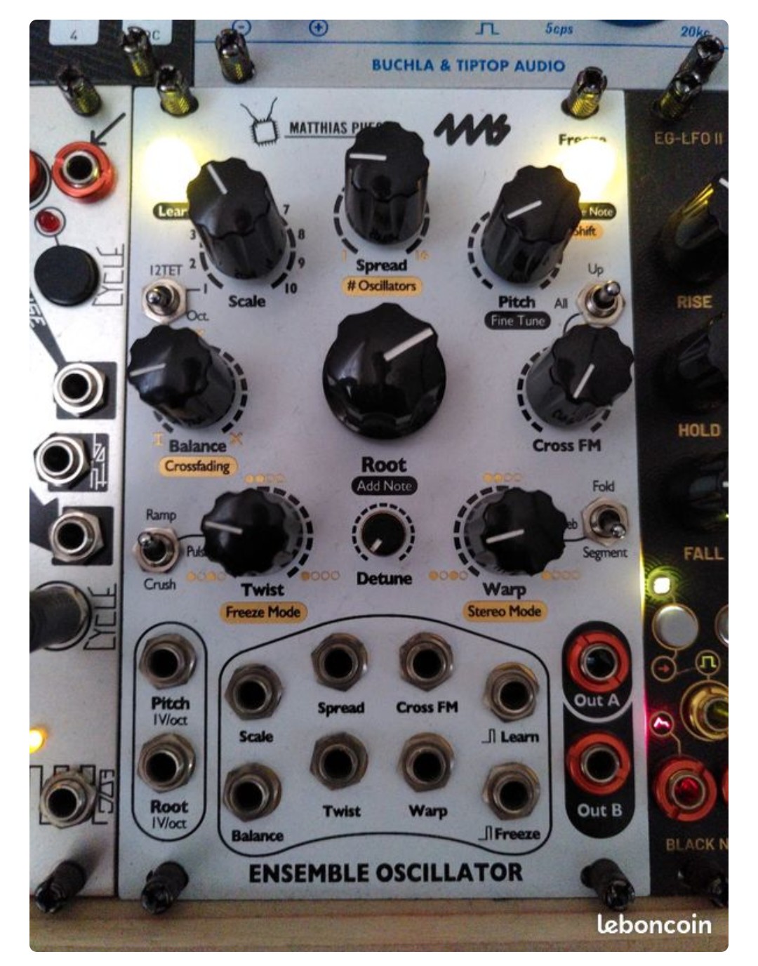 Ensemble Oscillator - 4ms Company Ensemble Oscillator