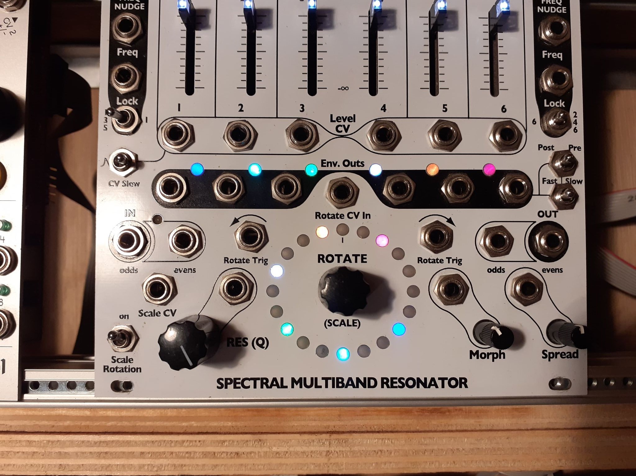 限定SALEセール ヤフオク! - 4ms Spectral Multiband Resonator 中古