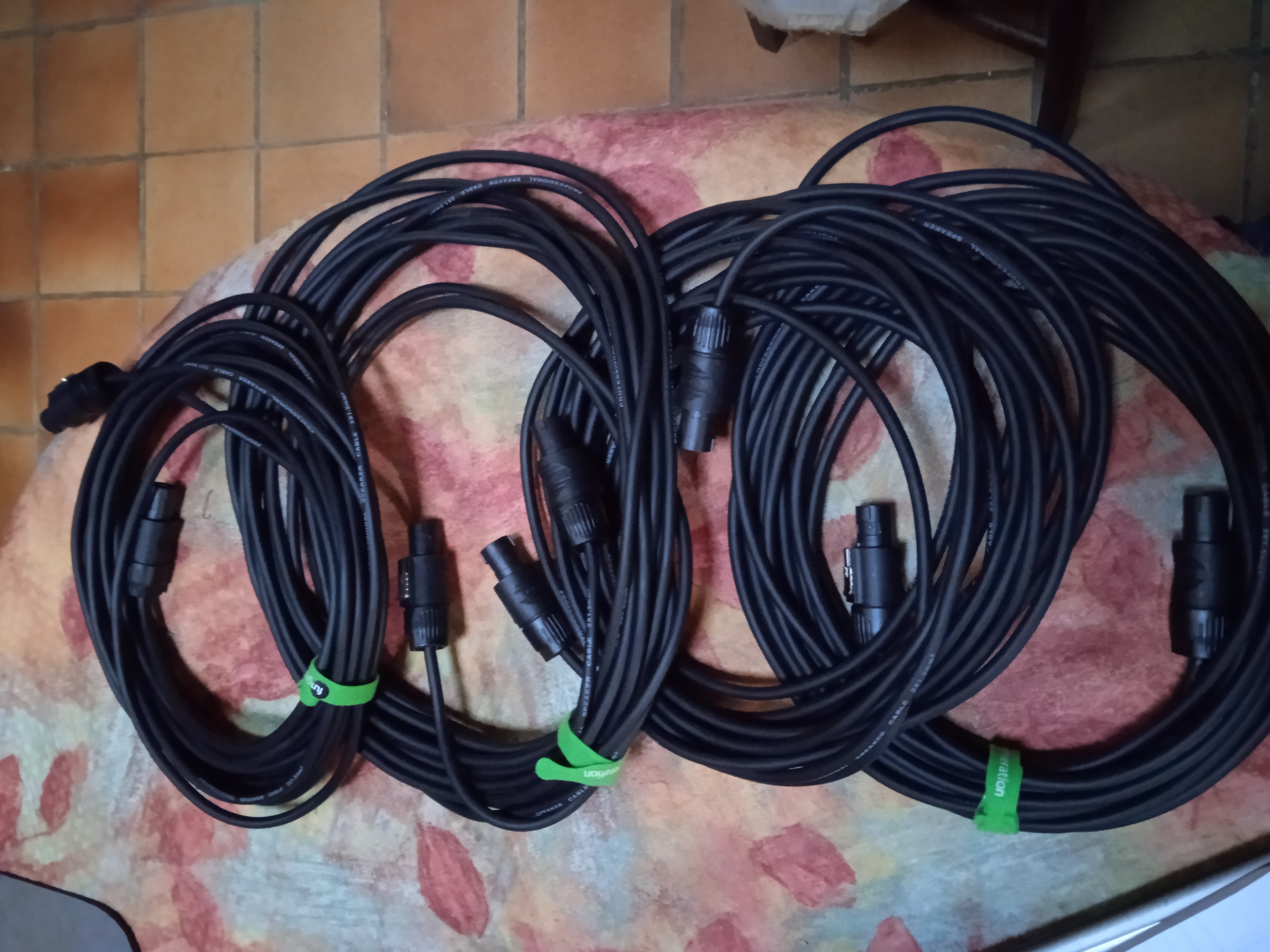 Câble micro low noise symétrique Jack 6.35 XLR 6 m (Ile-de-France) -  Audiofanzine
