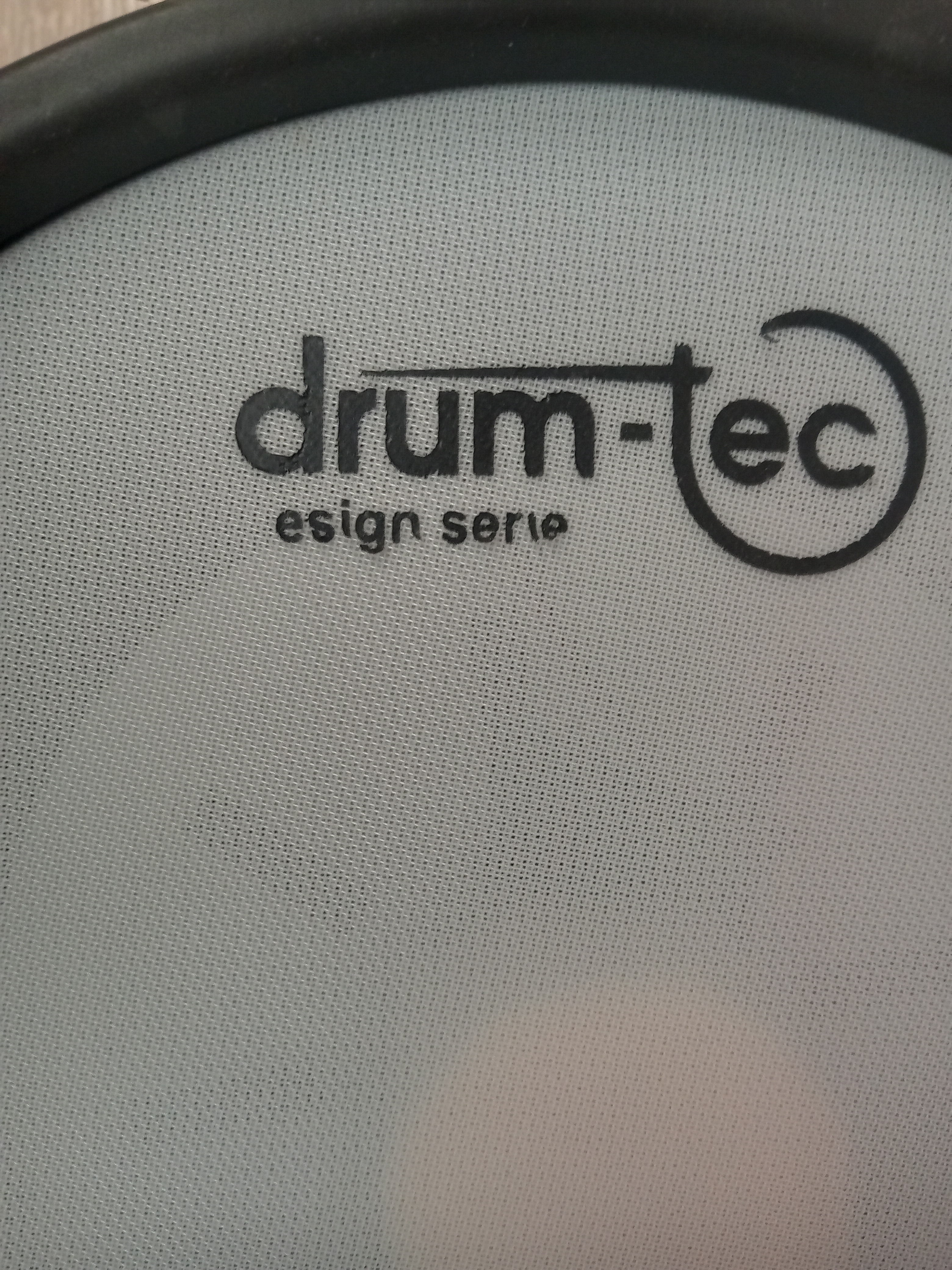 1 Mesh Pad Alesis DM10 Dual Zone (LanguedocRoussillon) Audiofanzine