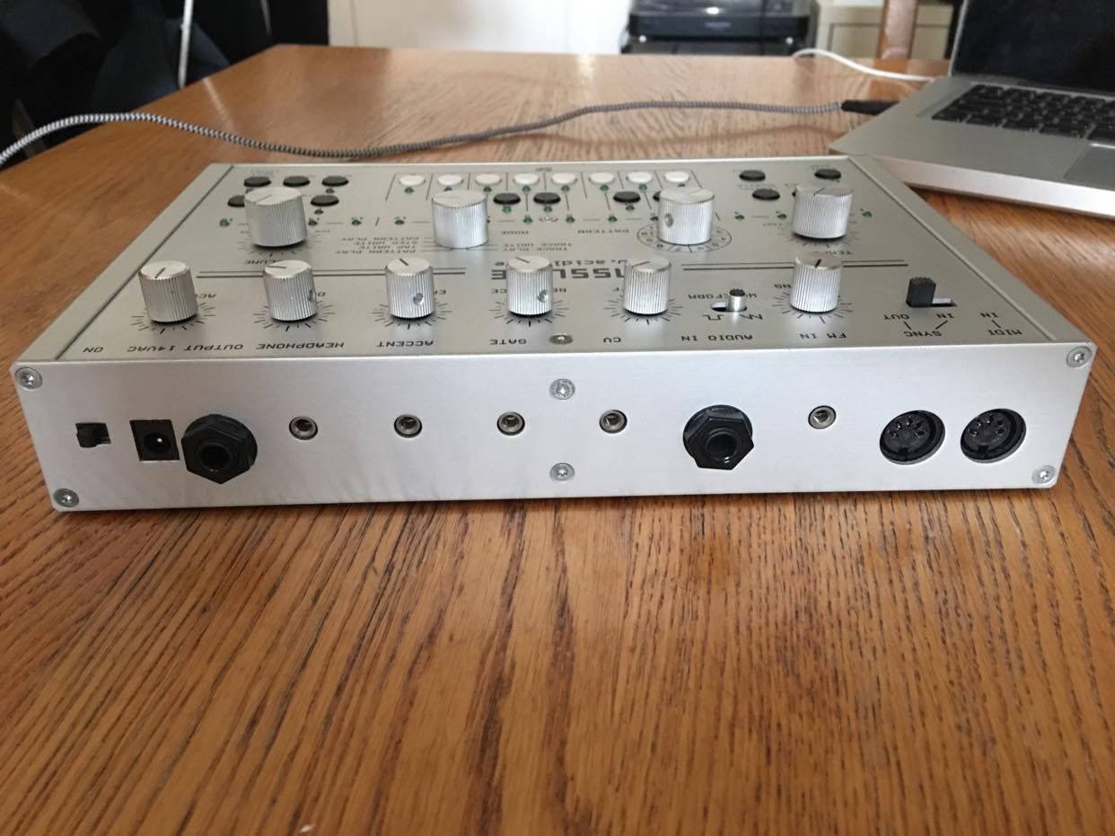 bassline3 Acidlab bassline3 Audiofanzine