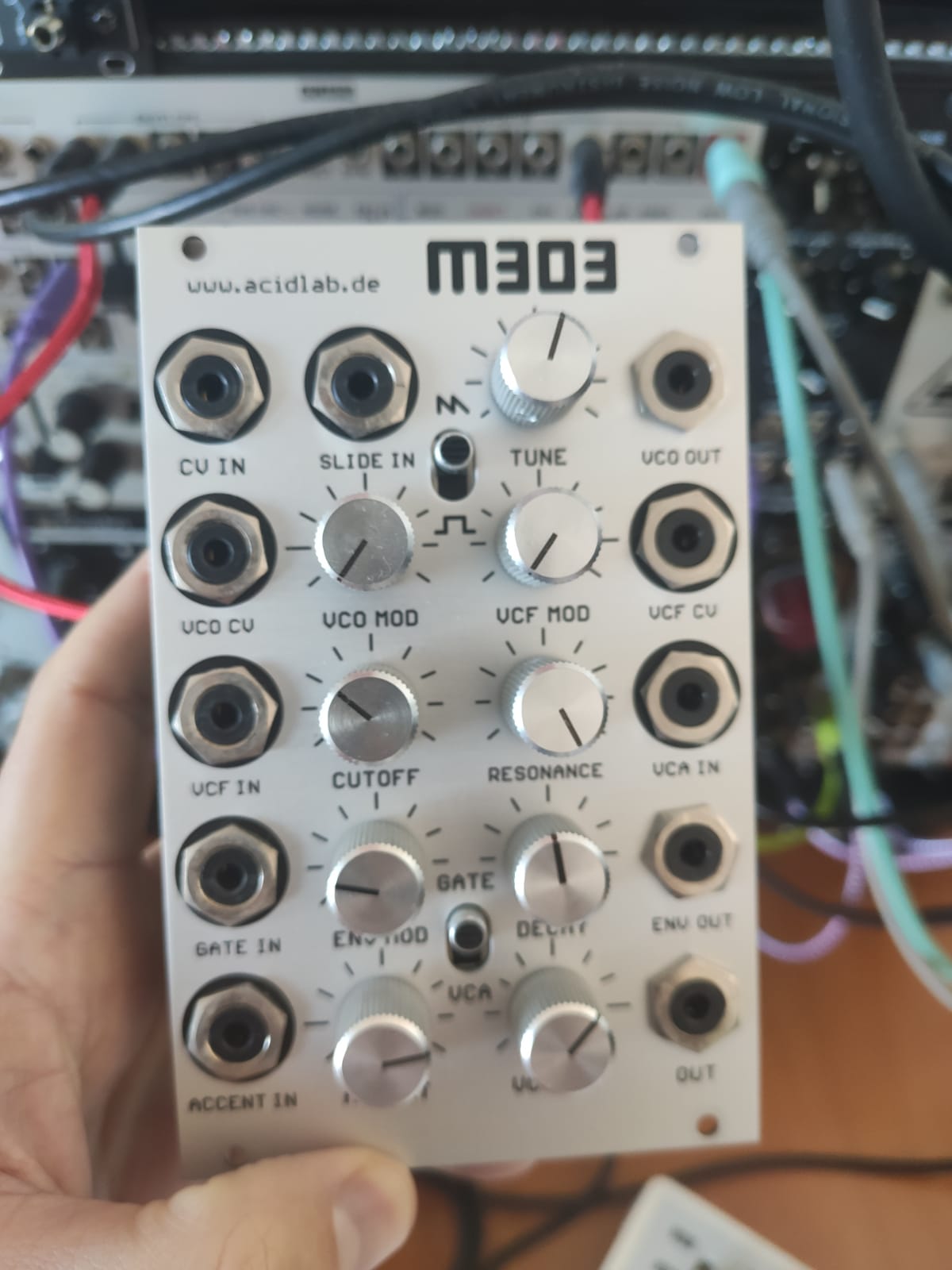 M303 - Acidlab M303 - Audiofanzine