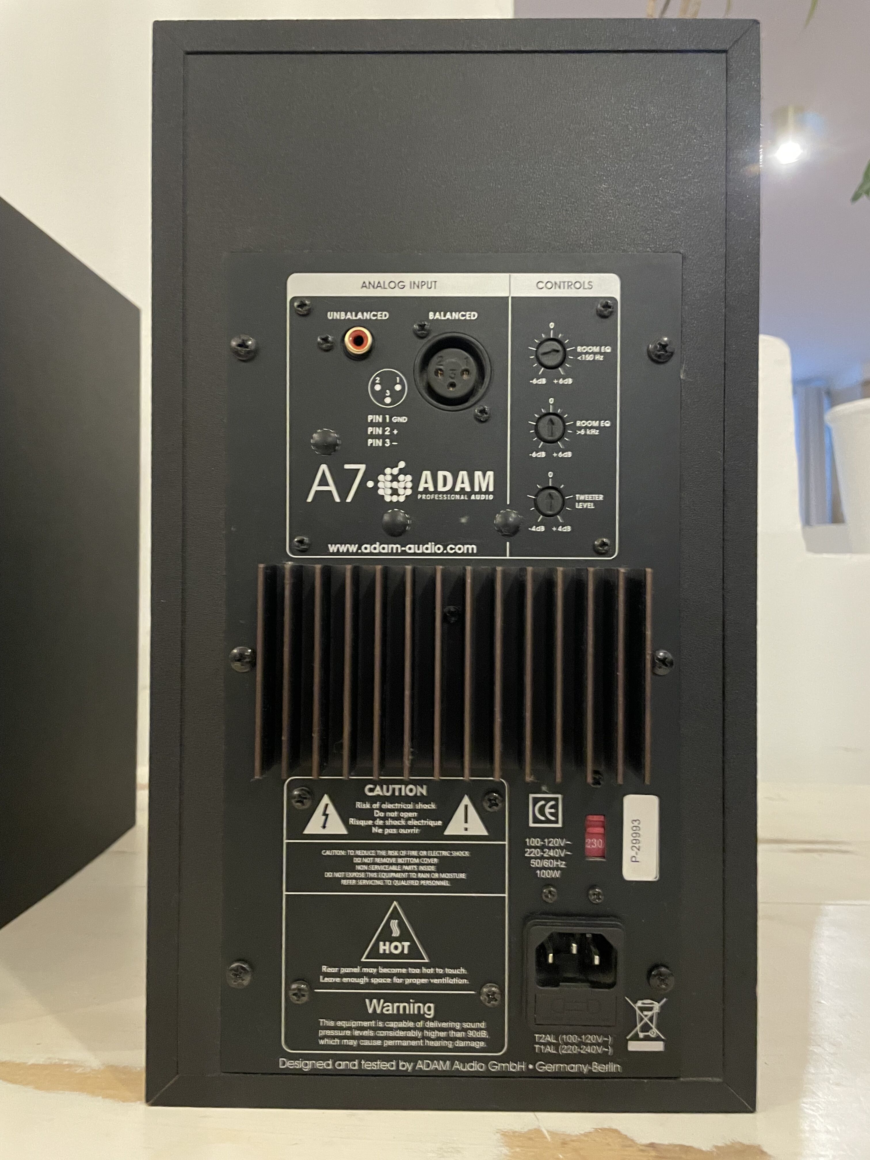 A7 - ADAM Audio A7 - Audiofanzine