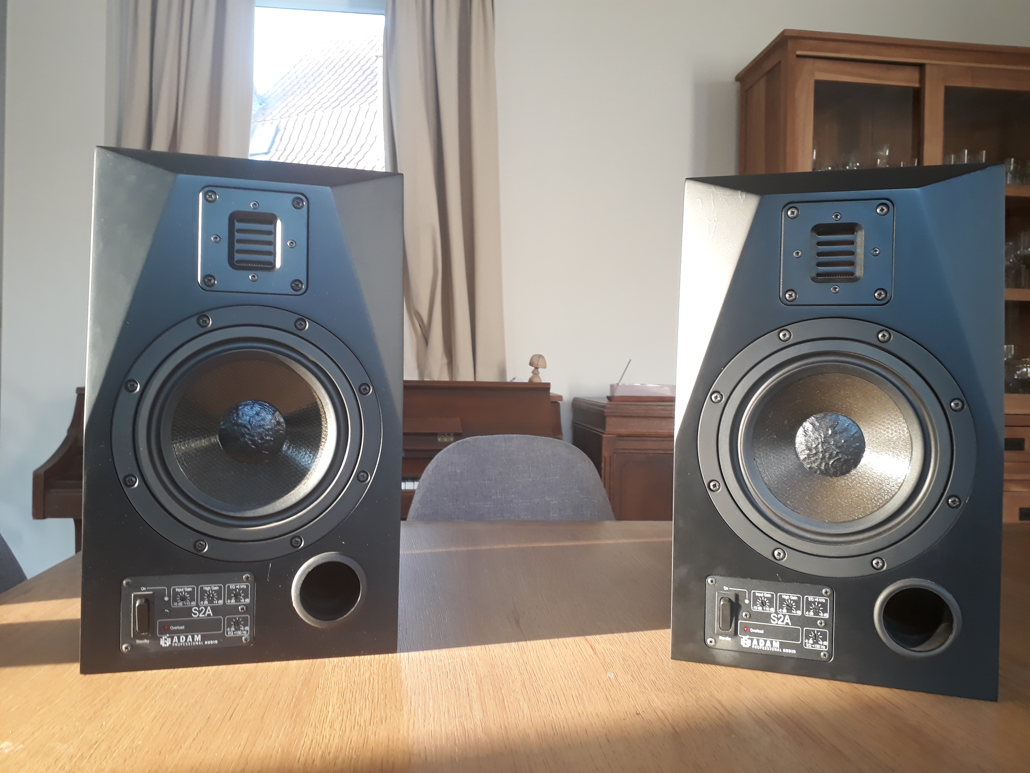 S2A - ADAM Audio S2A - Audiofanzine