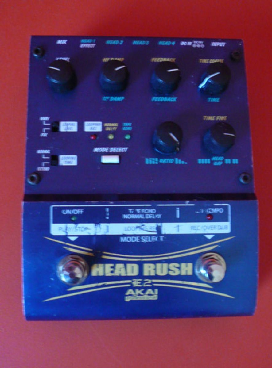 Photo Akai Head Rush E2 : Akai Headrush E2 (#12310) - Audiofanzine