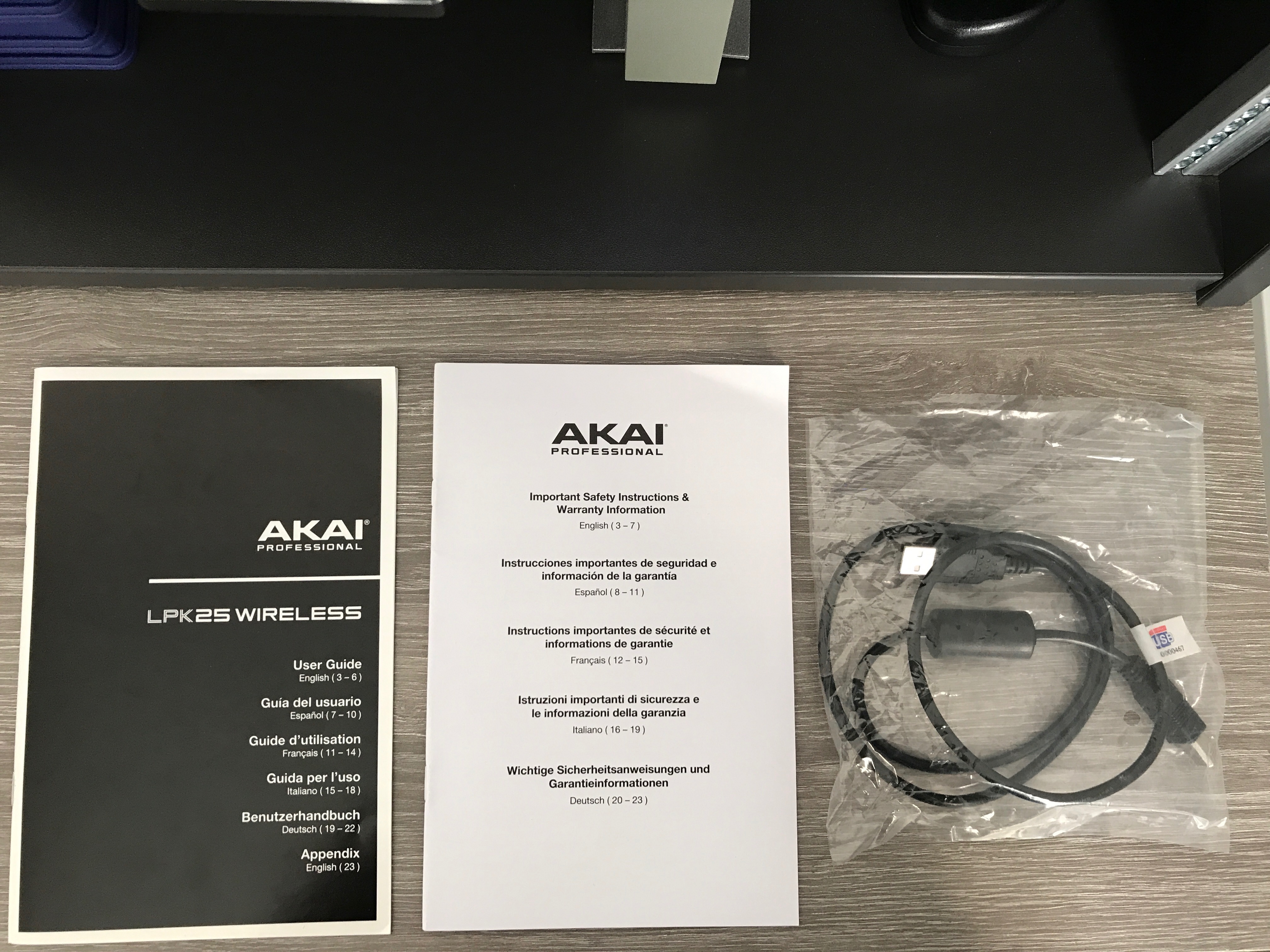 LPK25 WIRELESS Akai LPK25 Wireless Audiofanzine