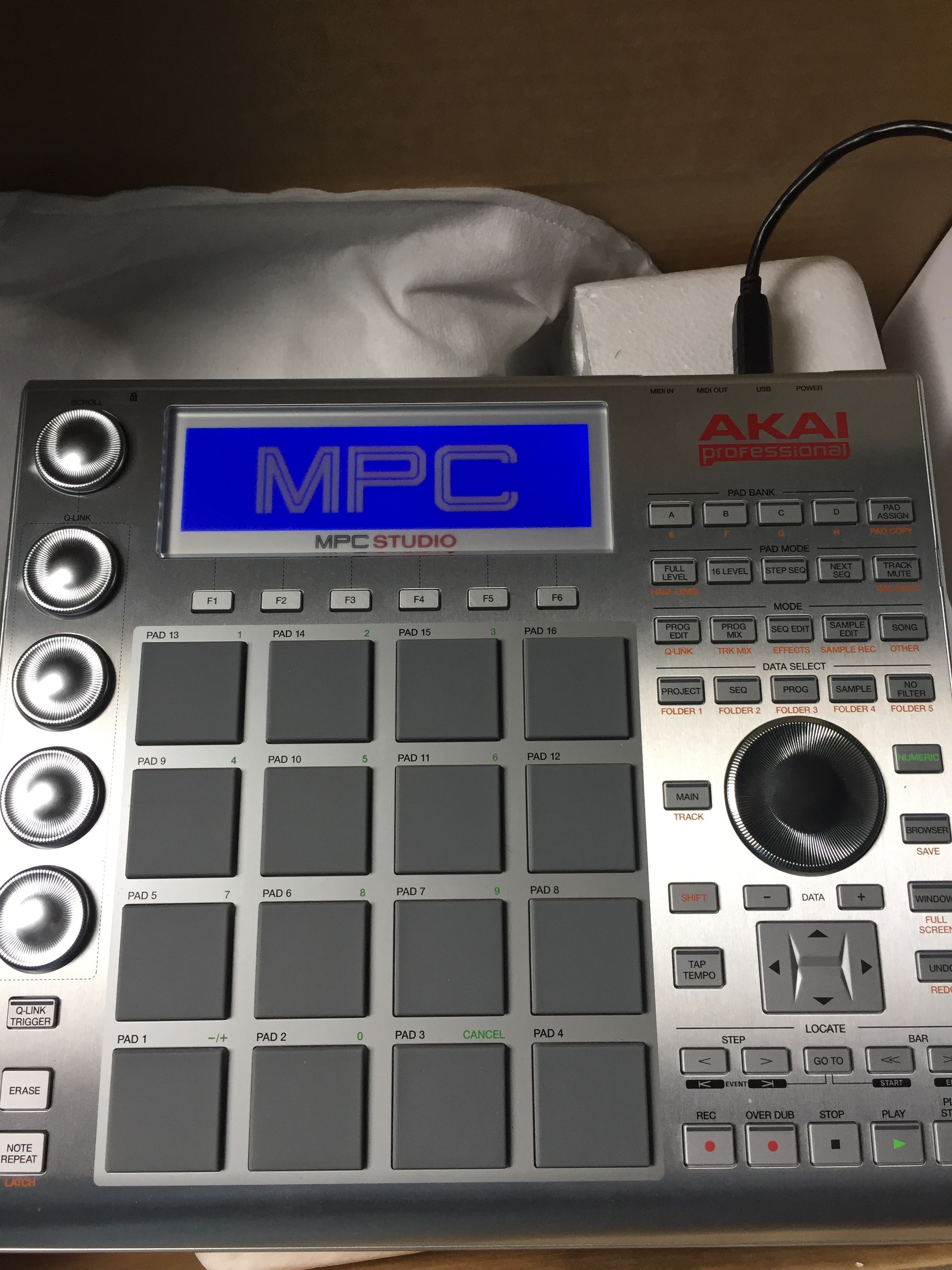 mpc studio 1