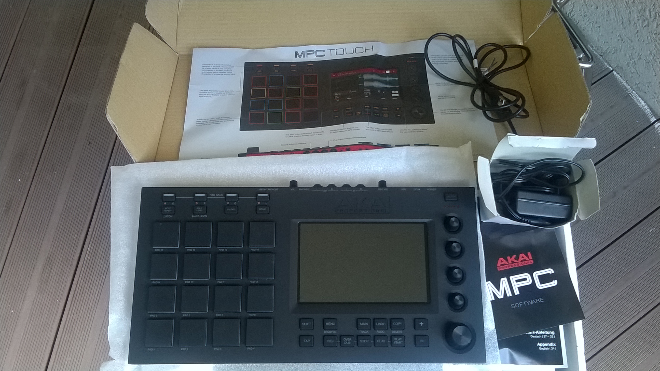 Akai MPC Touch image (1829083) Audiofanzine