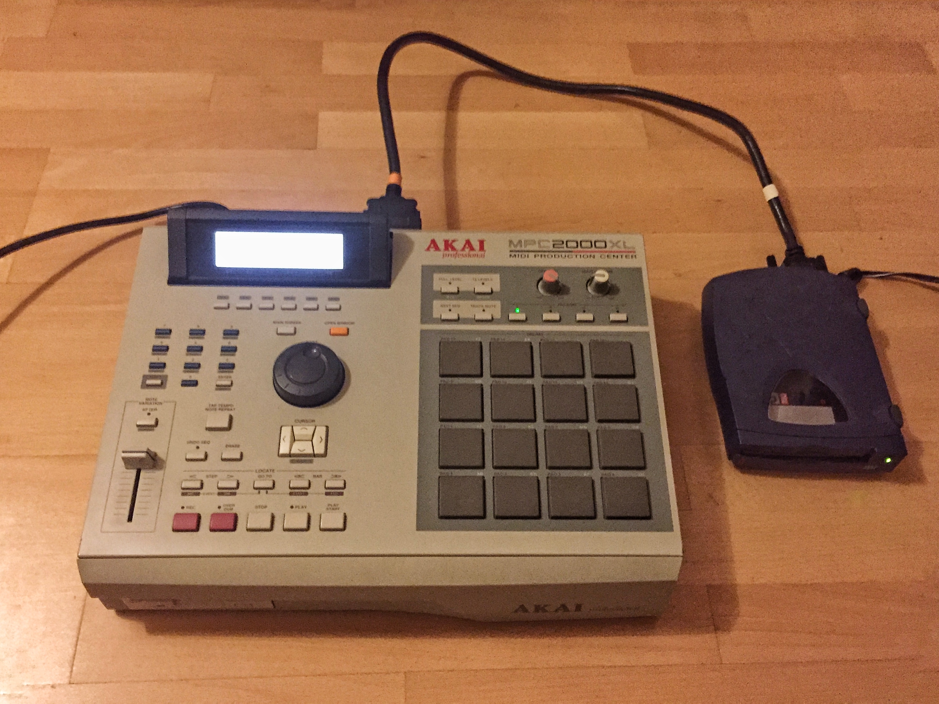 Akai MPC2000XL image (#1585841) - Audiofanzine