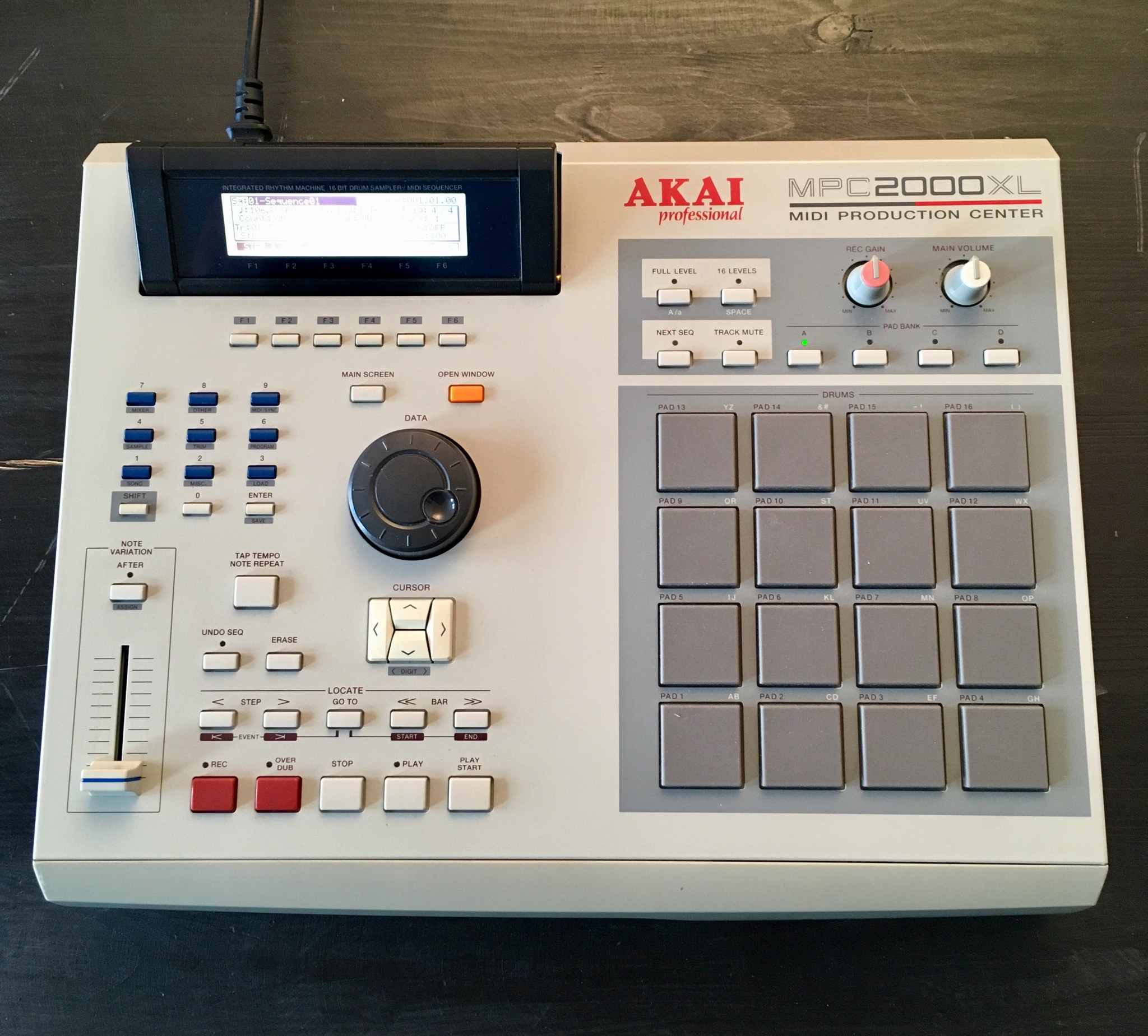 AKAI MPC2000XLの+marinoxnatal.com.br