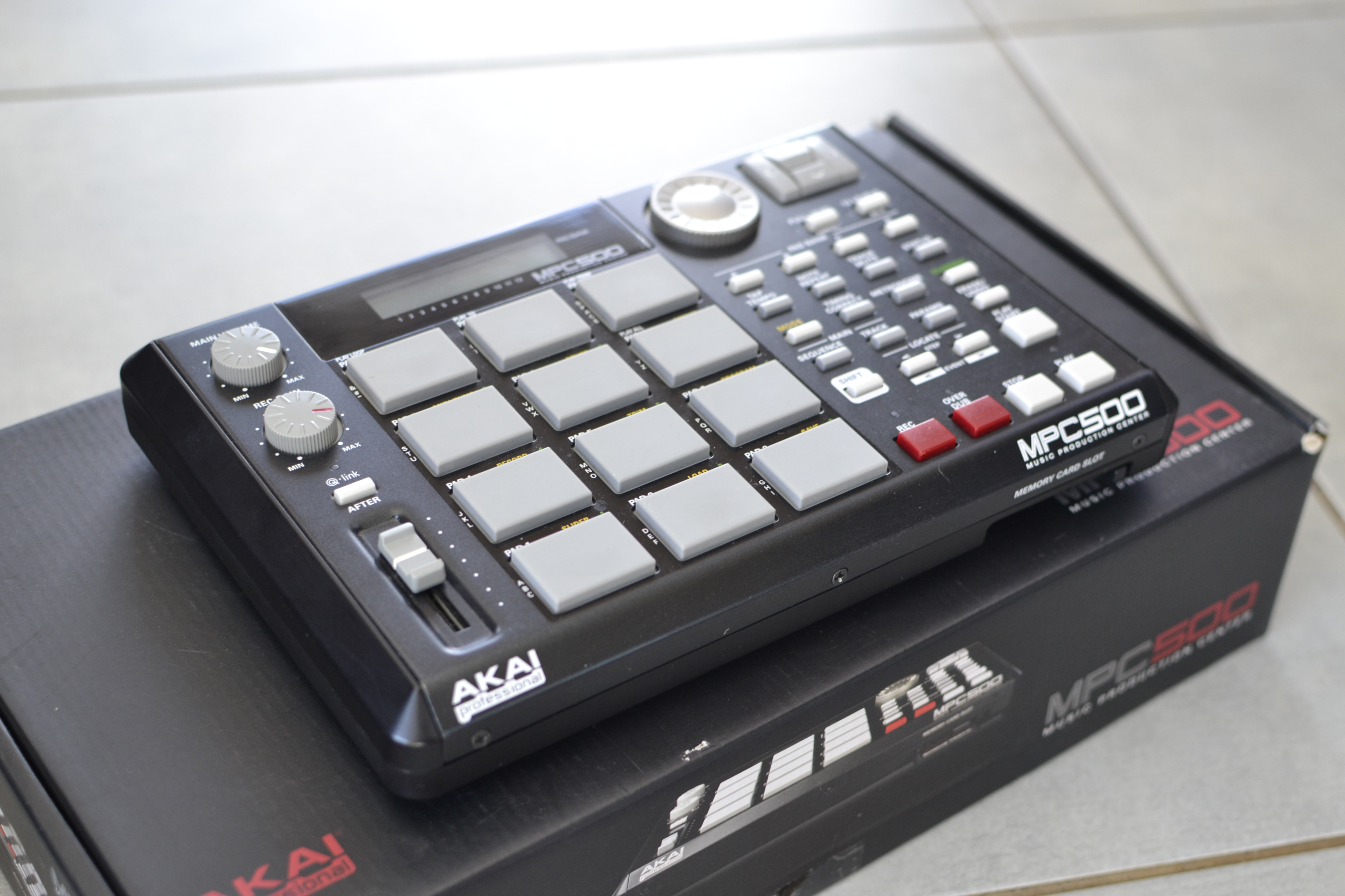Akai MPC500 Audiofanzine