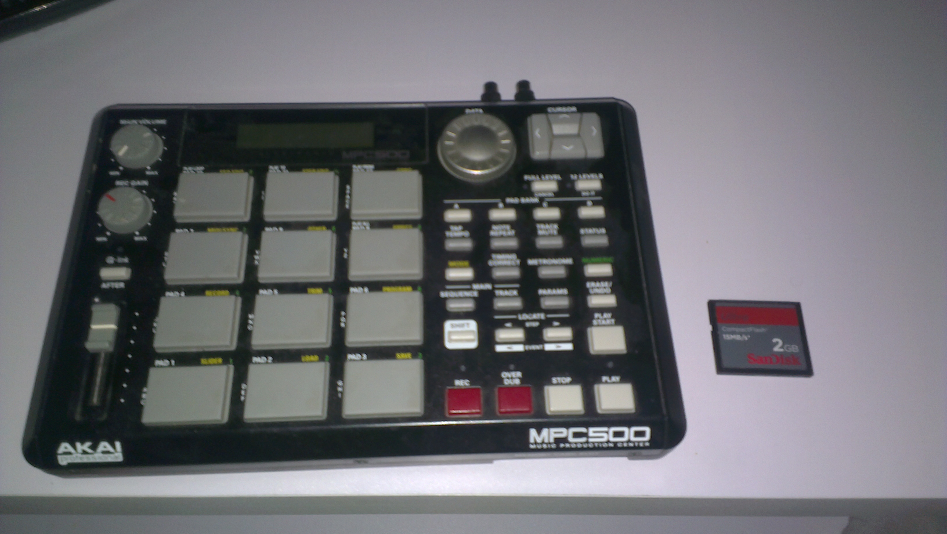 Как подключить akai mpc 500 к компьютеру