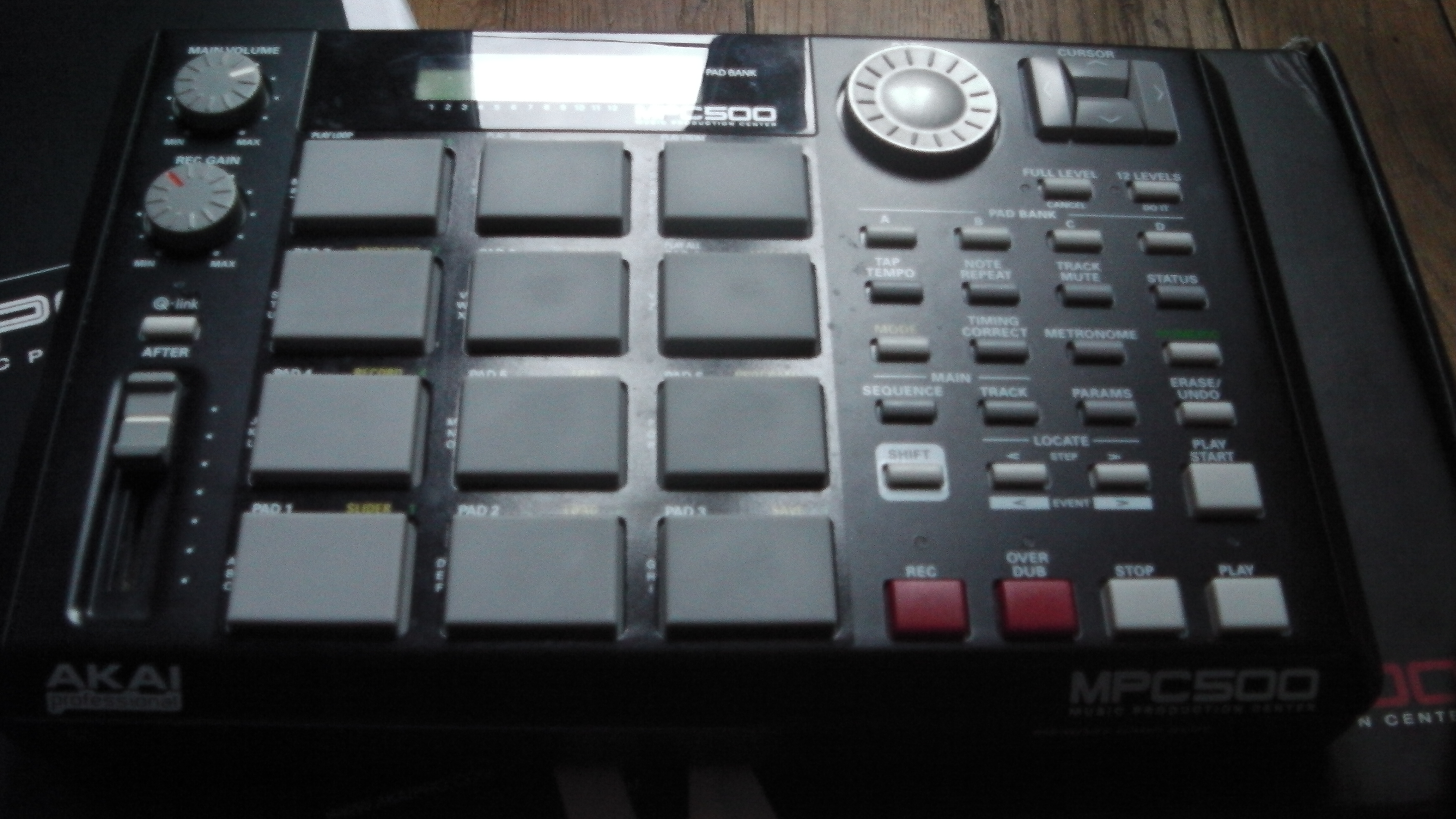 Как подключить akai mpc 500 к компьютеру