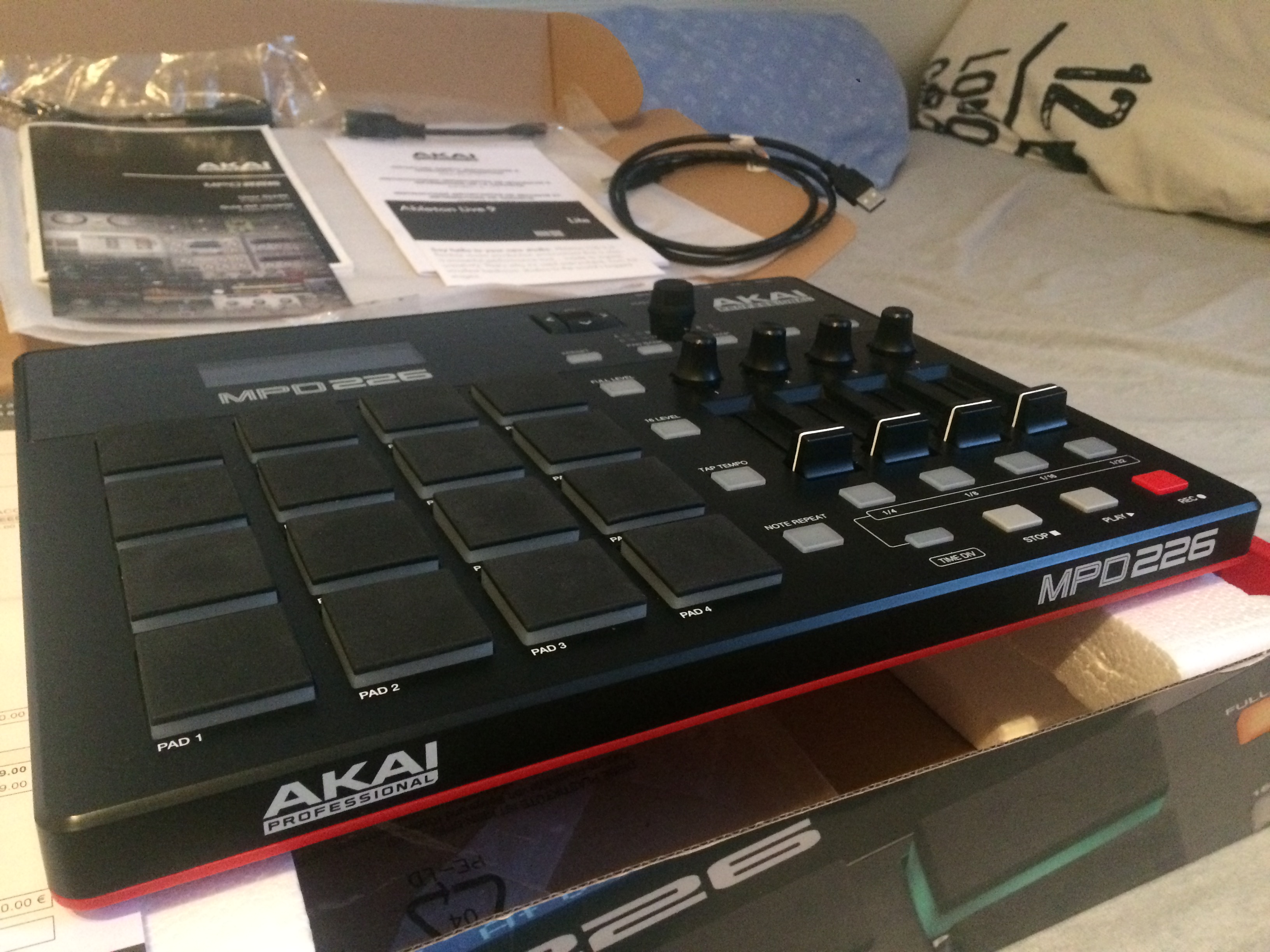 Akai MPD226 image (#2050449) - Audiofanzine