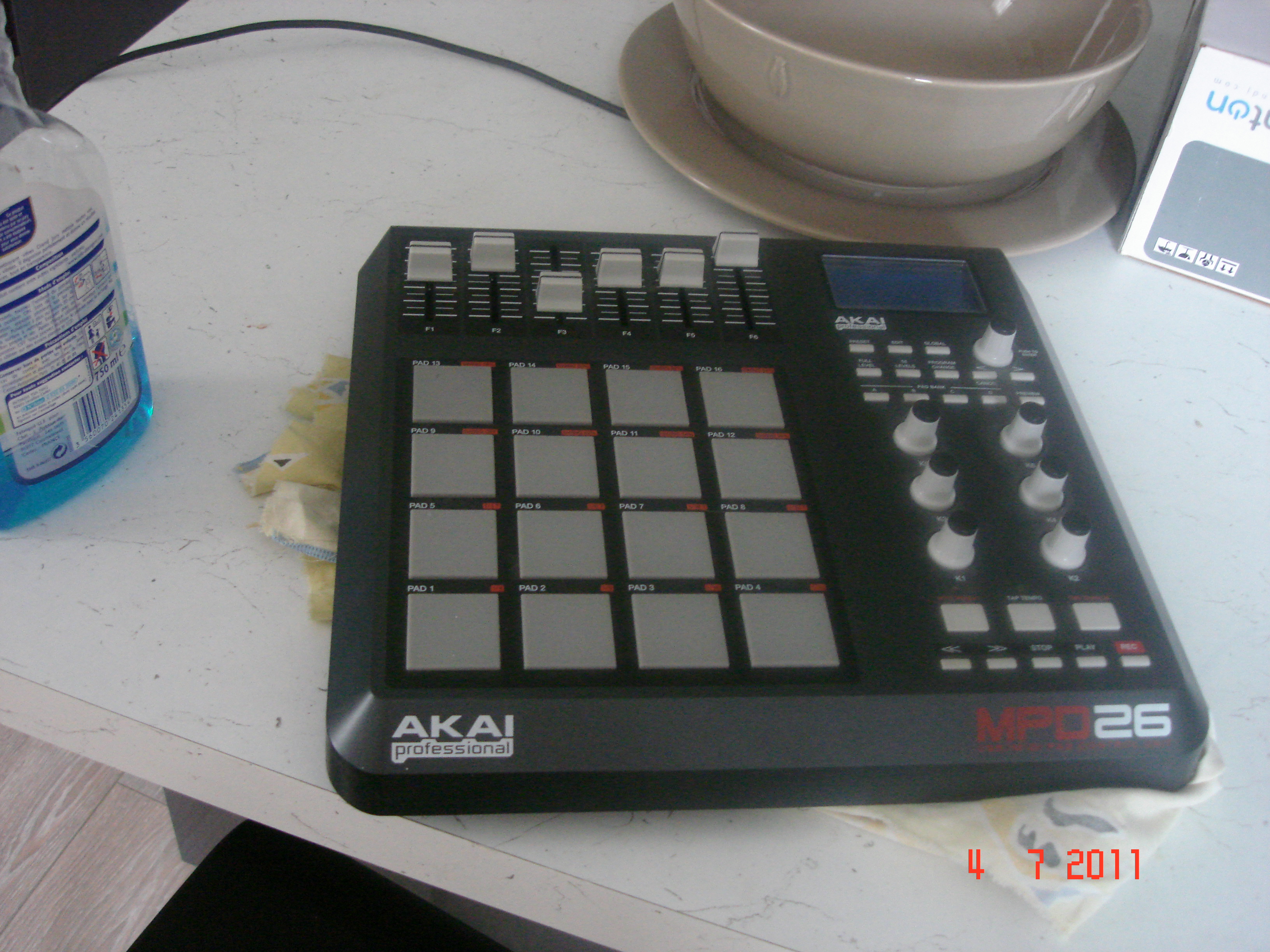 akai mpd 24 or 26