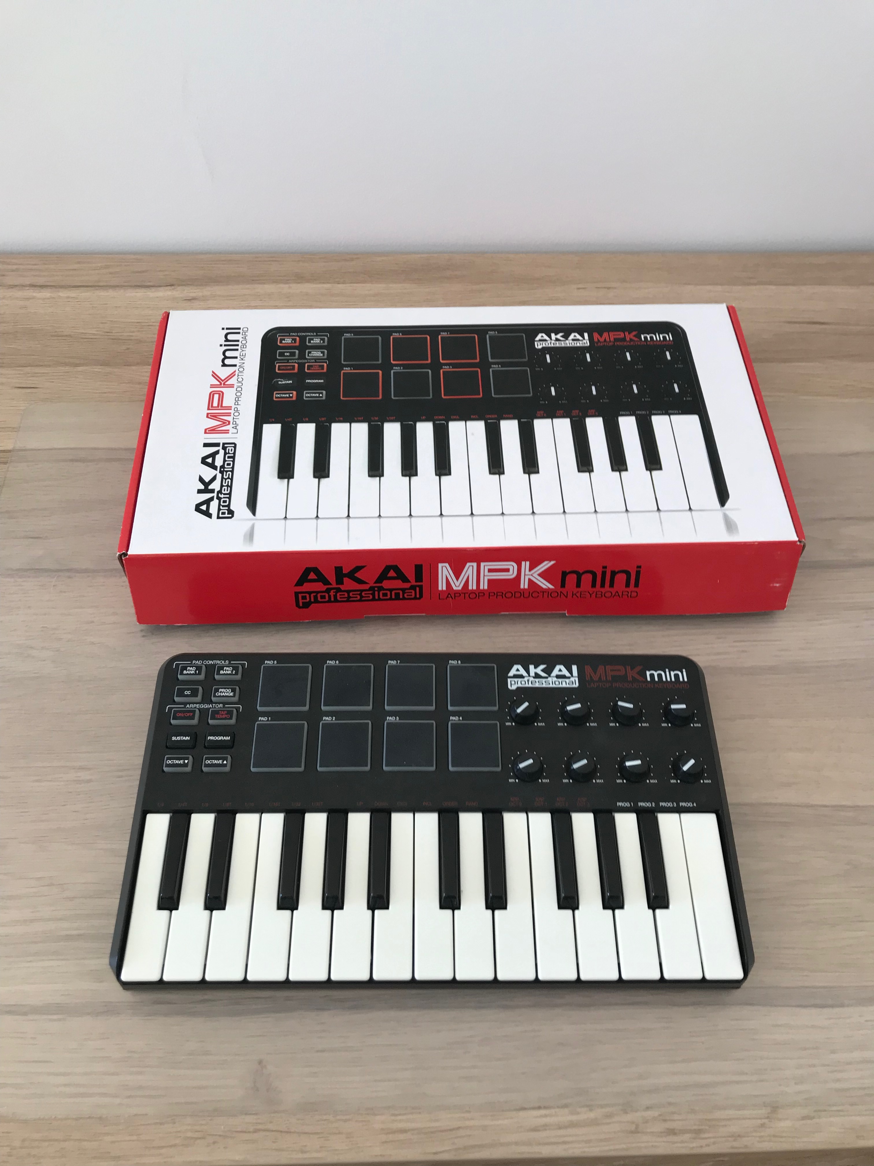 akai mpk mini bandlab