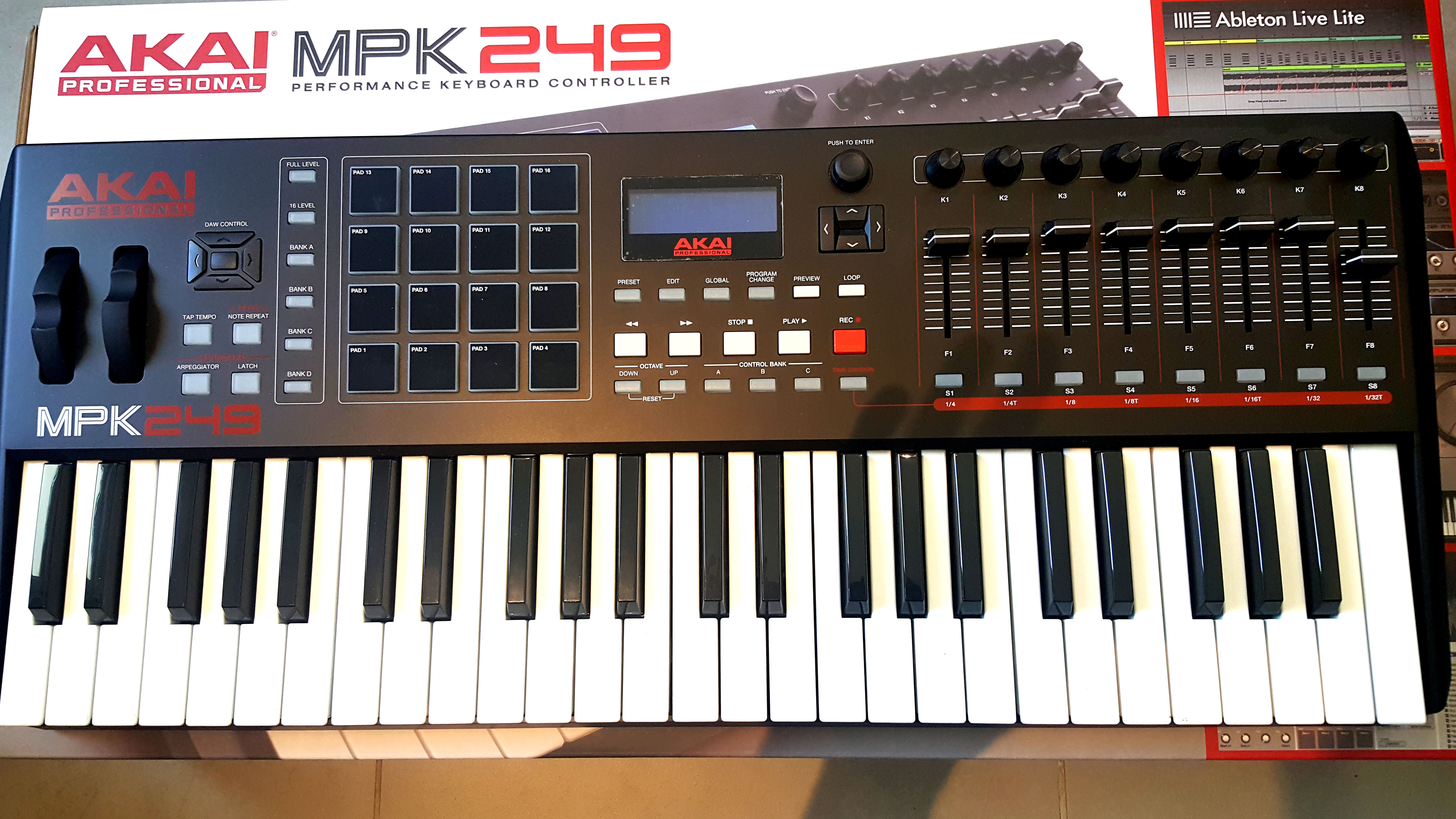 akai mpk249 size