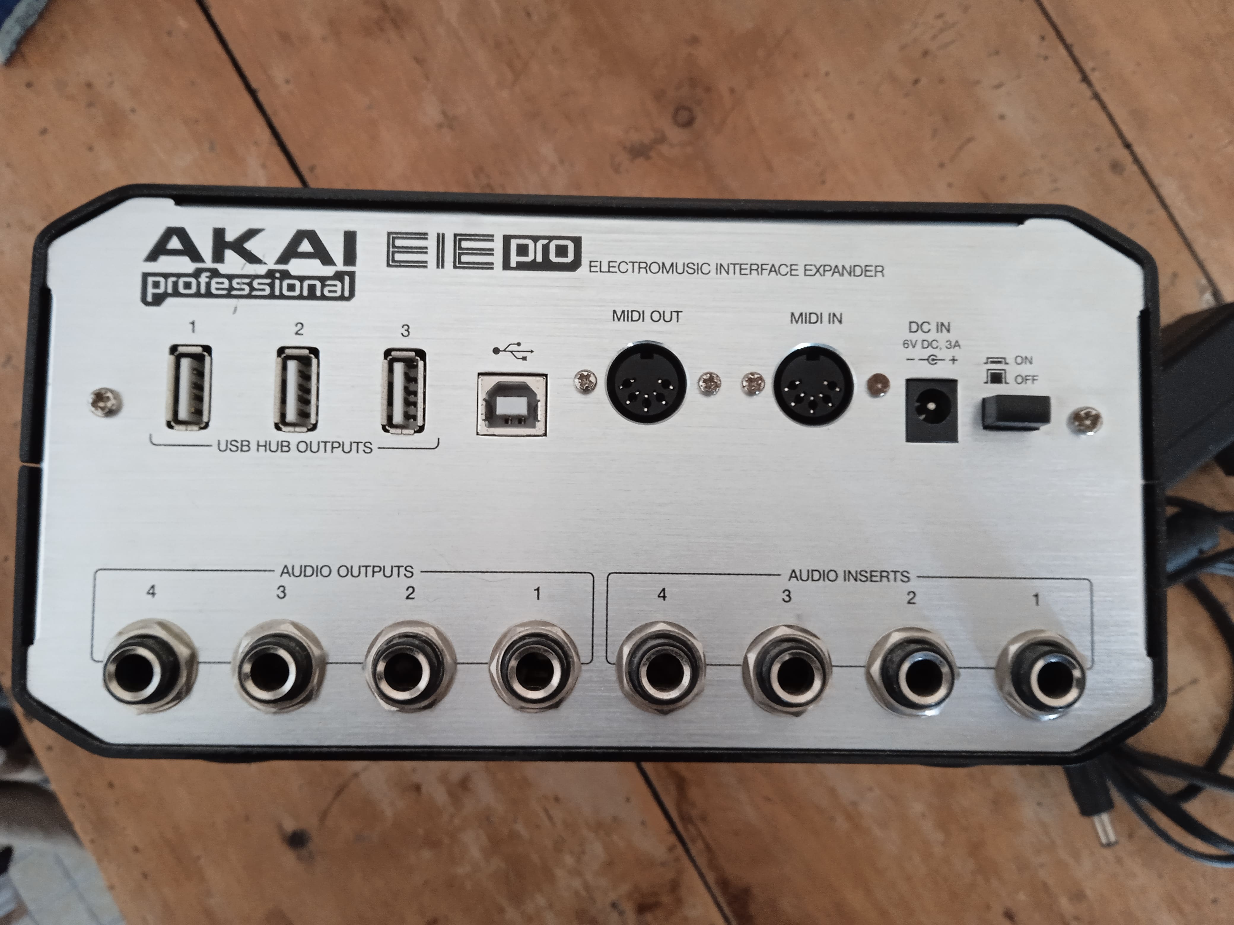 EIE Pro - Akai Professional EIE Pro - Audiofanzine