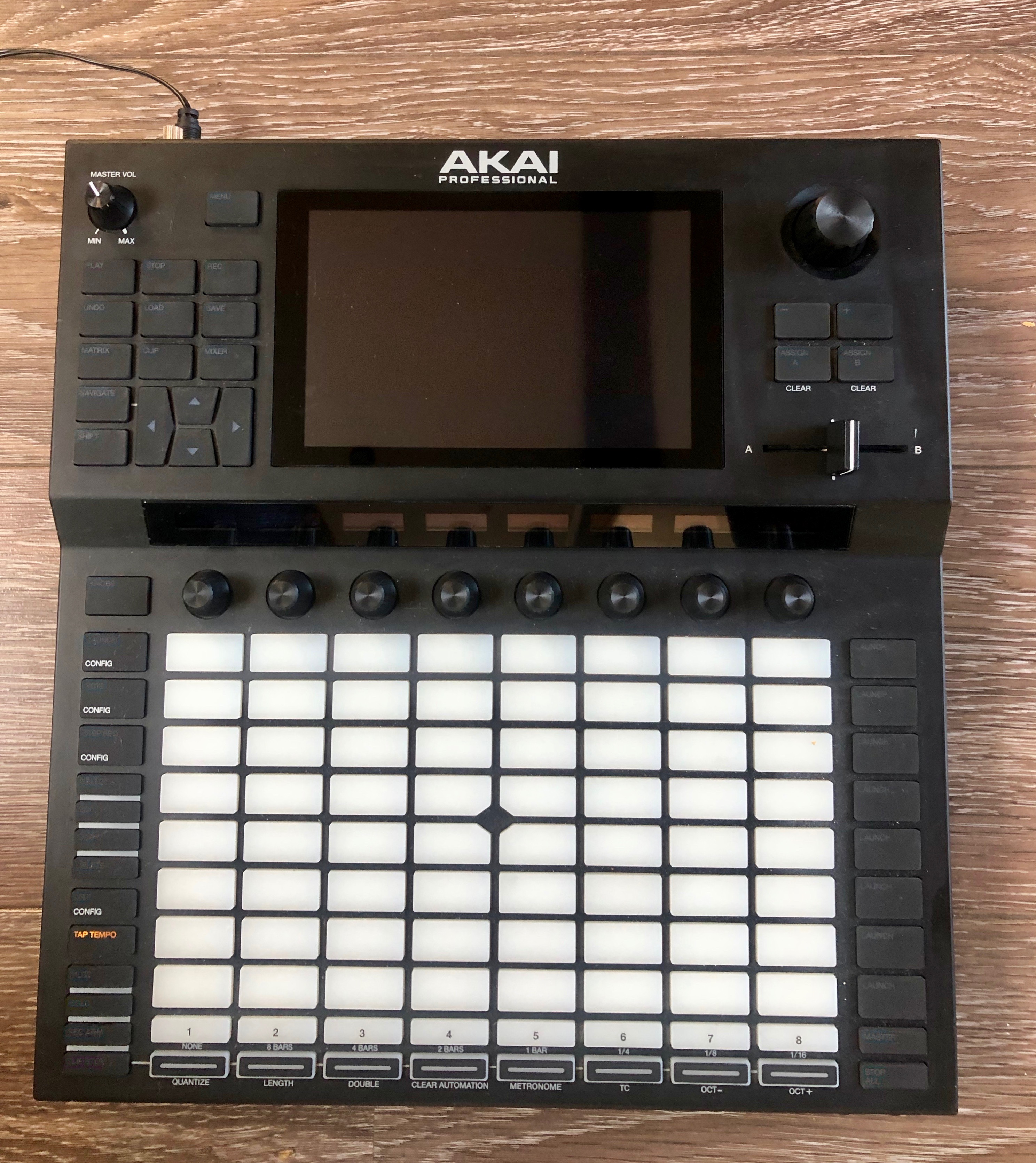 Force - Akai Professional Force - Audiofanzine