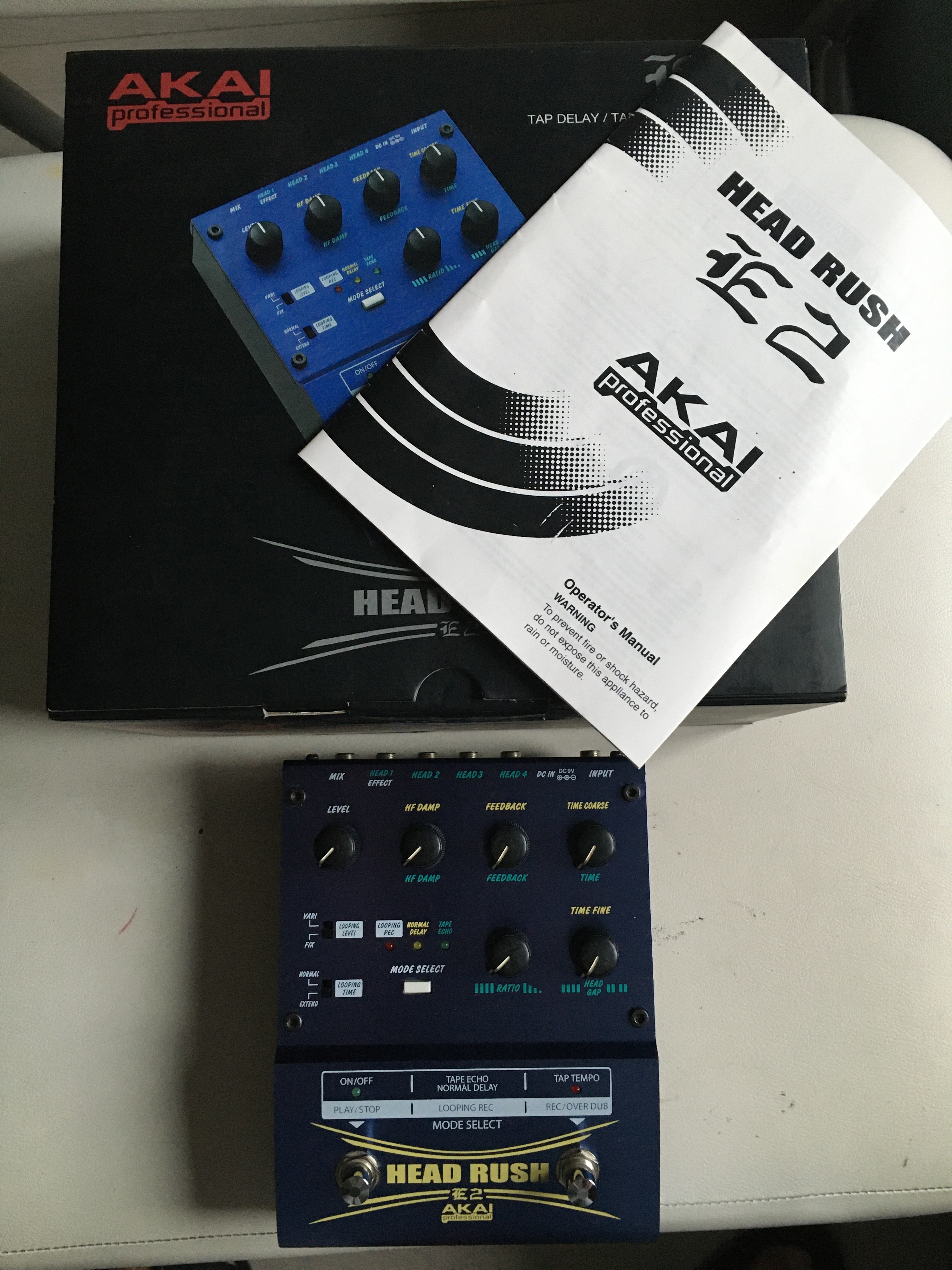 Head Rush E2 Akai Professional Head Rush E2 Audiofanzine
