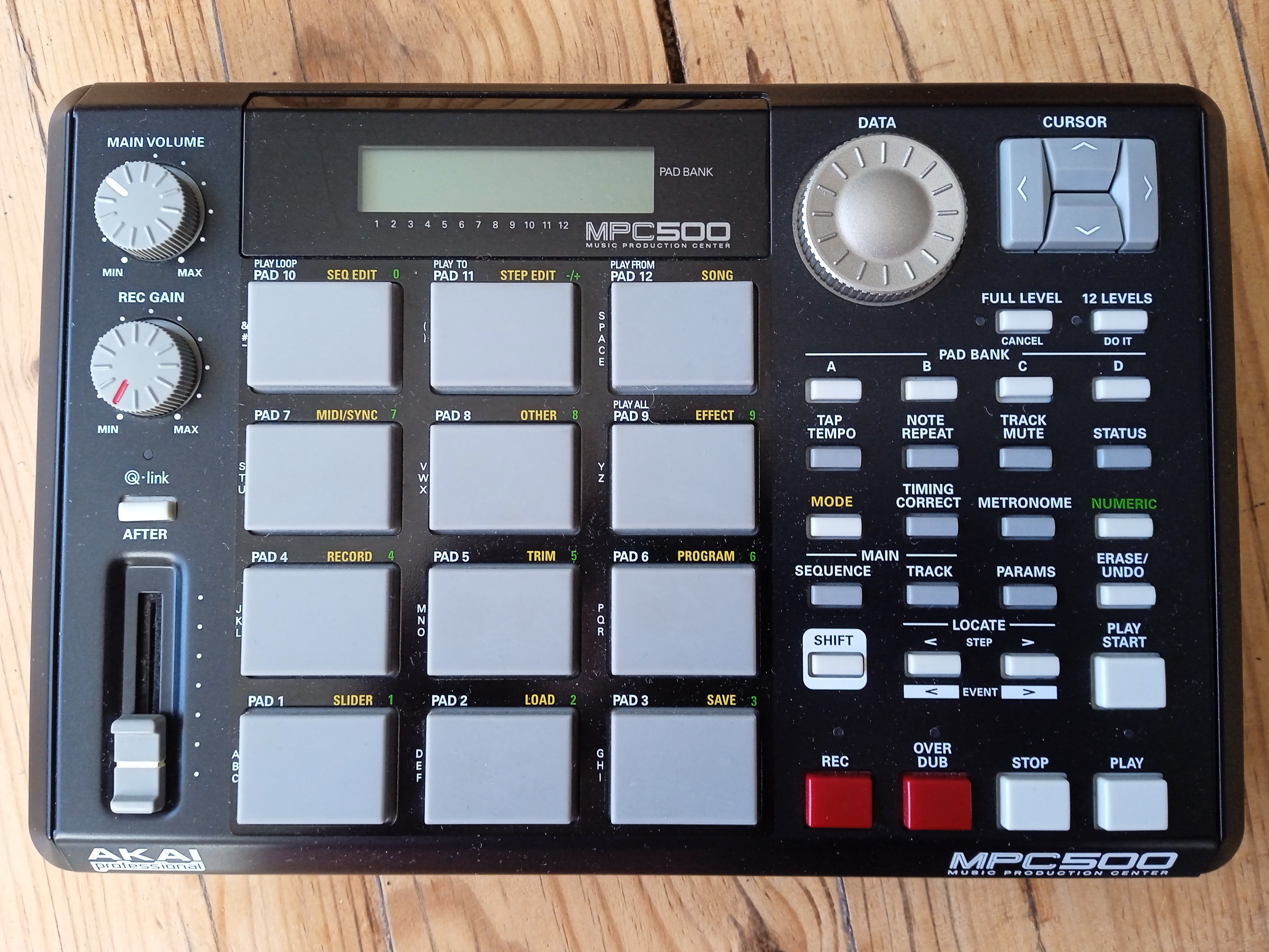 不具合あり】MPC500 AKAI-