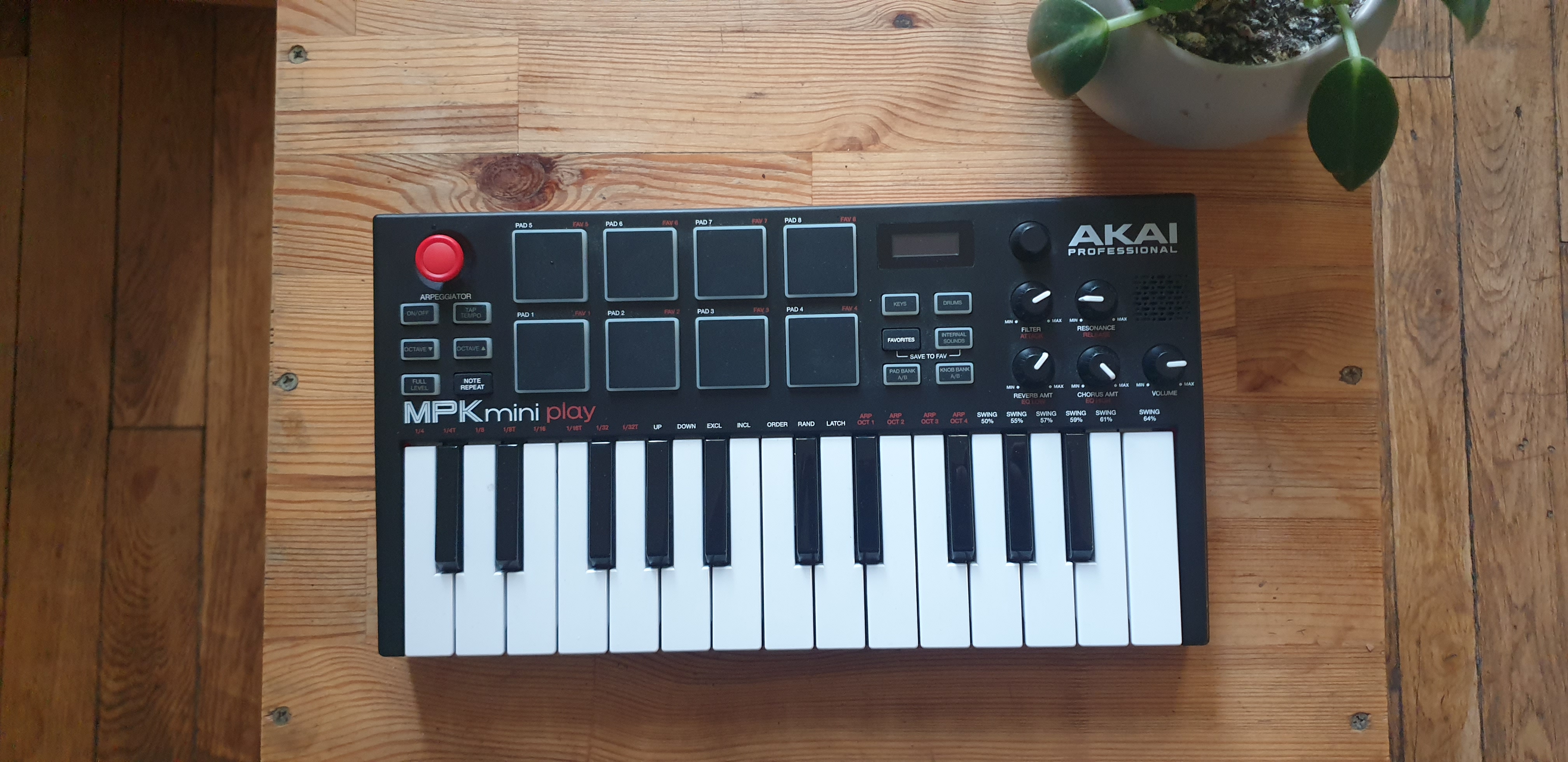 MPK Mini Play - Akai Professional MPK Mini Play - Audiofanzine