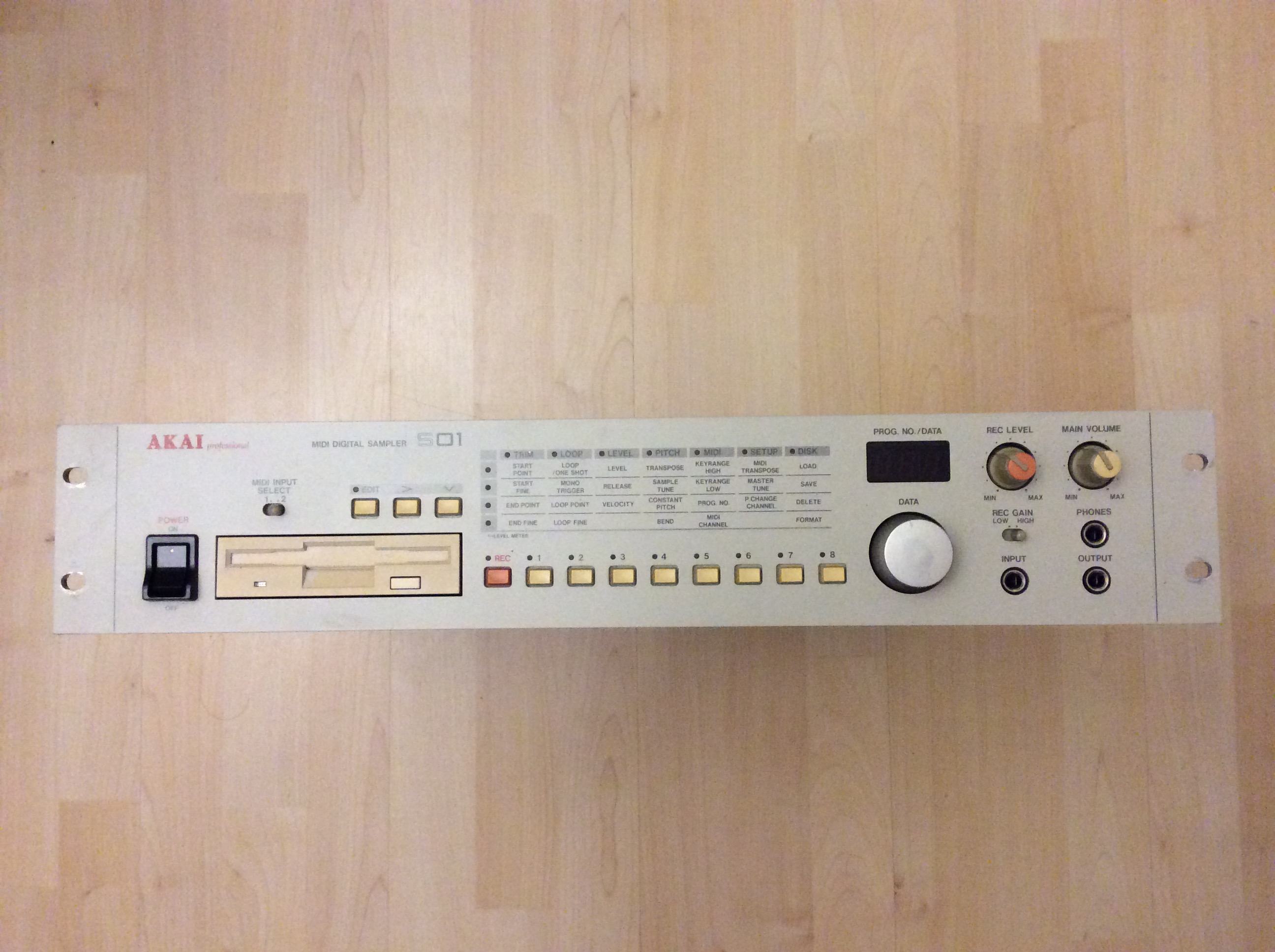 S01 Akai S01 Audiofanzine