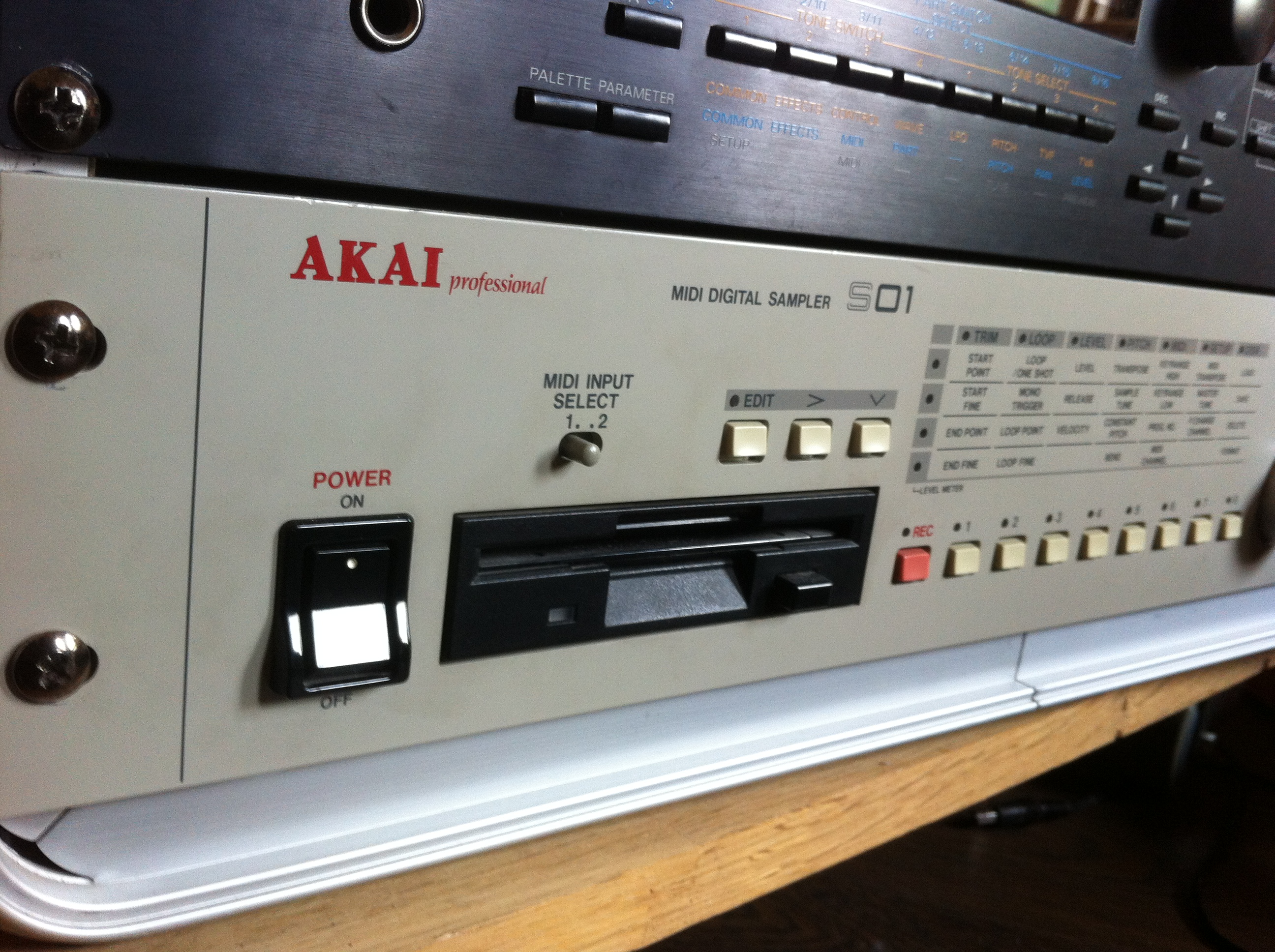 Photo Akai S01 Akai S01 (83522) (451478) Audiofanzine