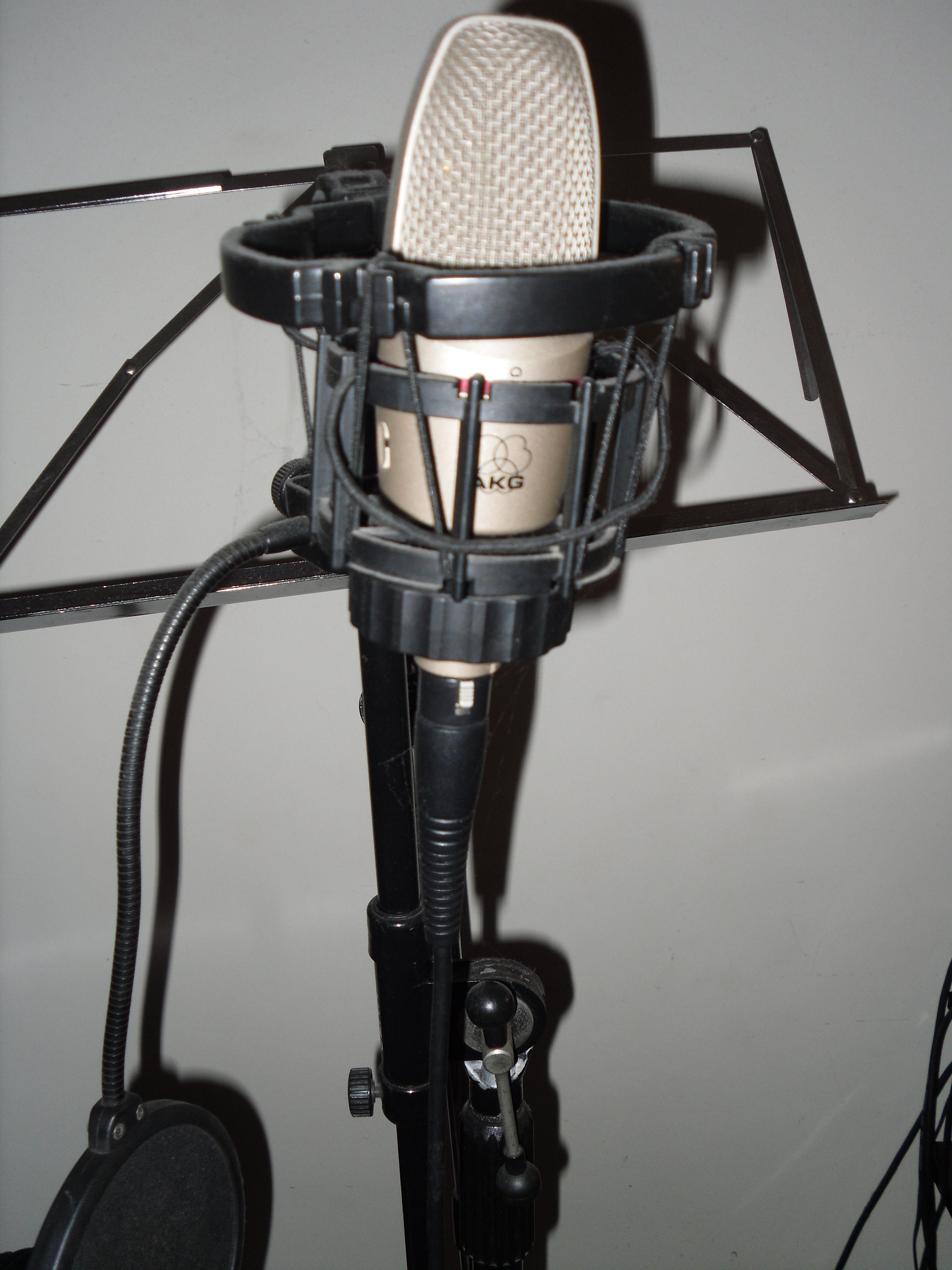 Photo AKG AKG C 3000 B AKG MICRO STATIQUE C3000B (513804) Audiofanzine