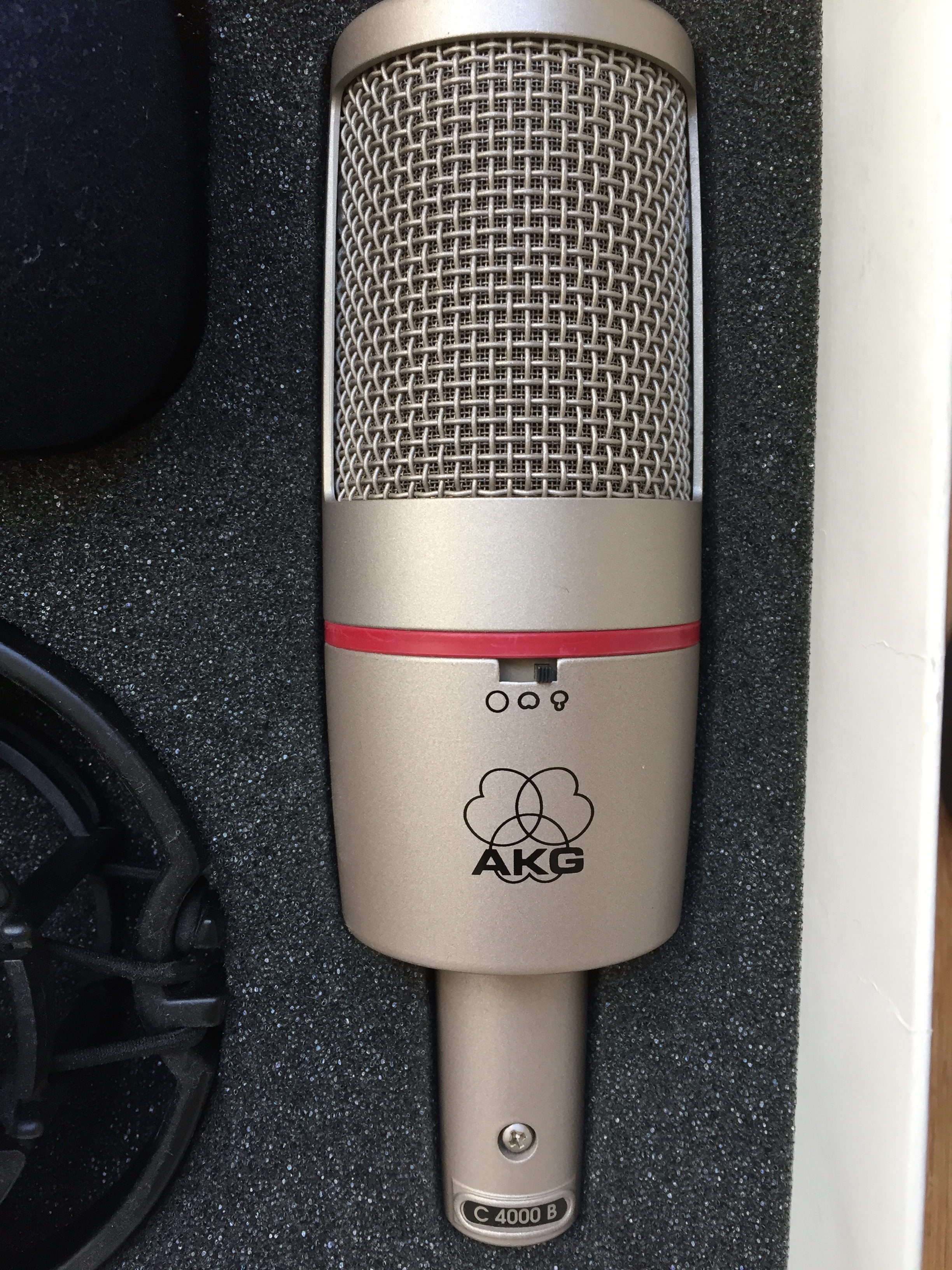 AKG C4000 B Image (#2022849) - Audiofanzine