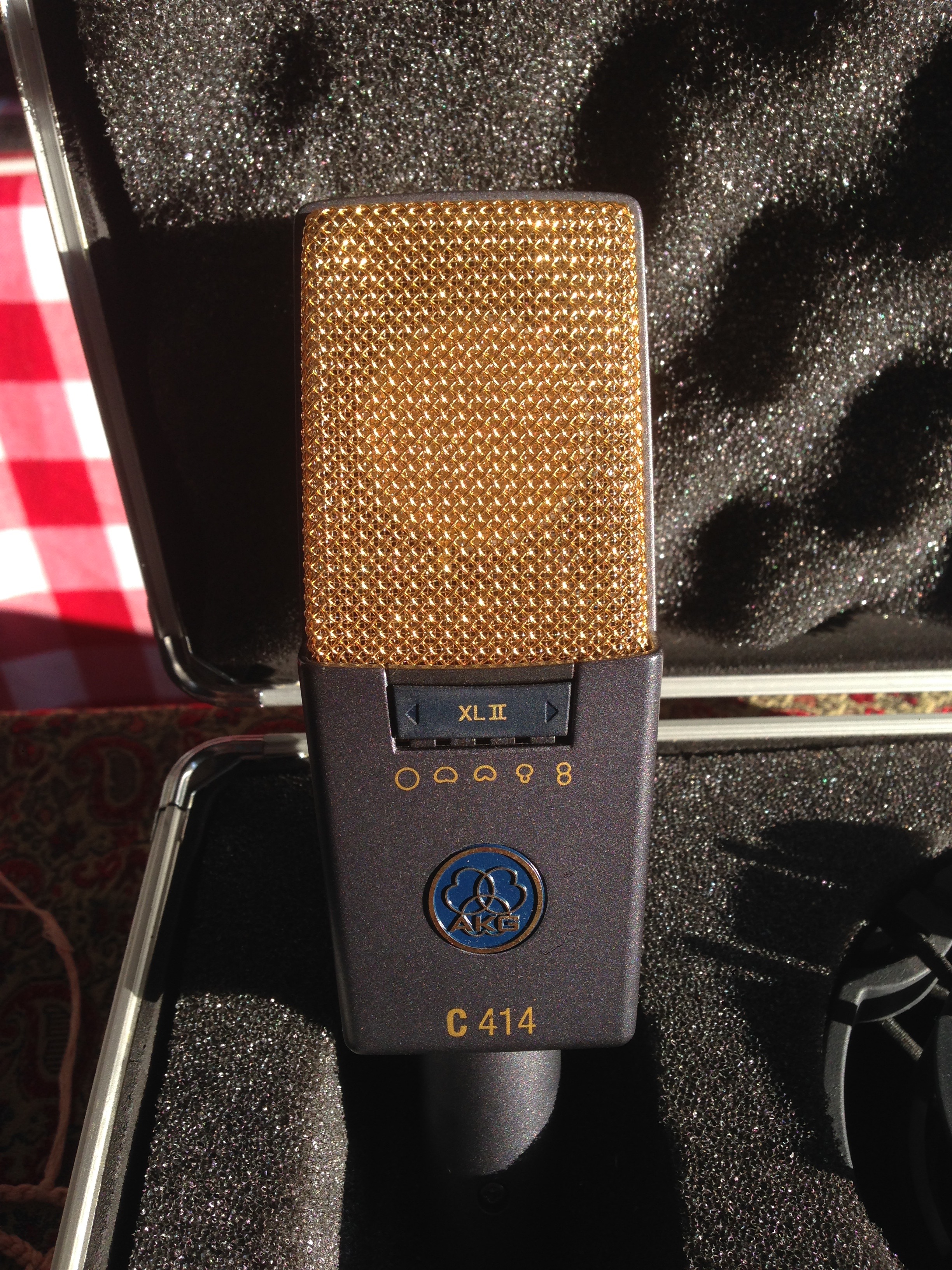 AKG C414 XLII image (1630555) Audiofanzine