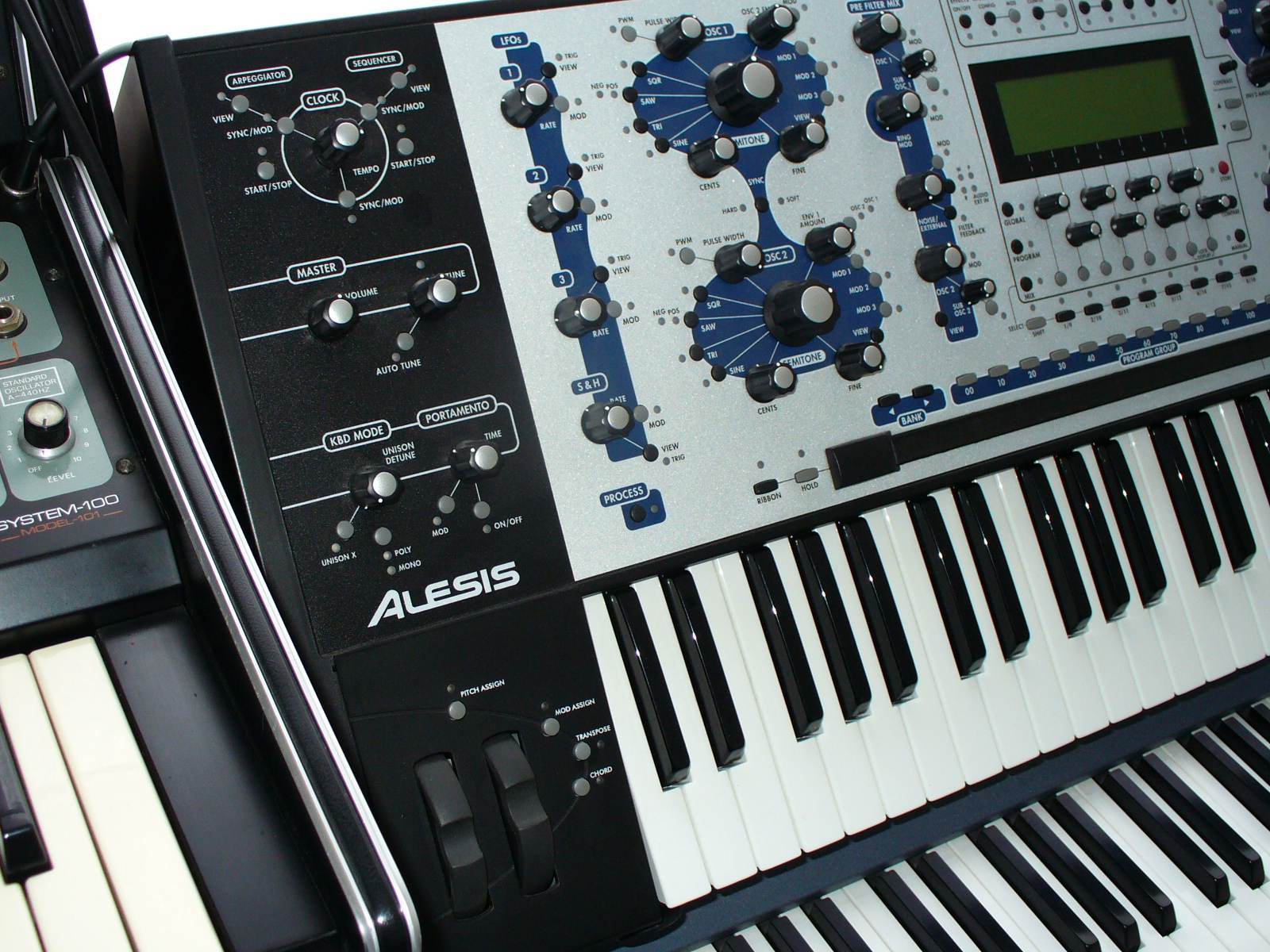Photo Alesis A6 Andromeda Alesis A6 Andromeda (15949) (79928