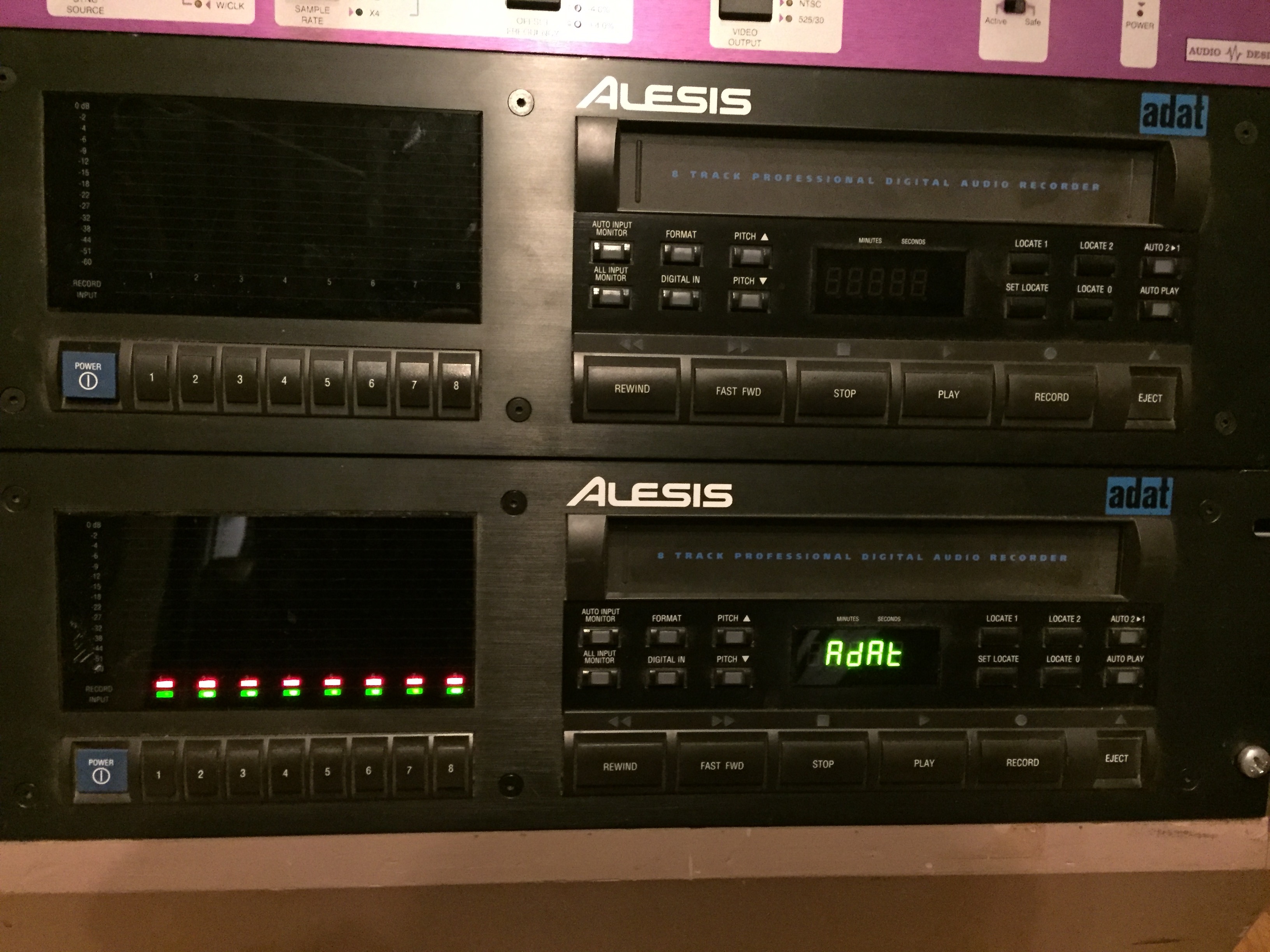 Alesis ADAT Black image (1619461) Audiofanzine