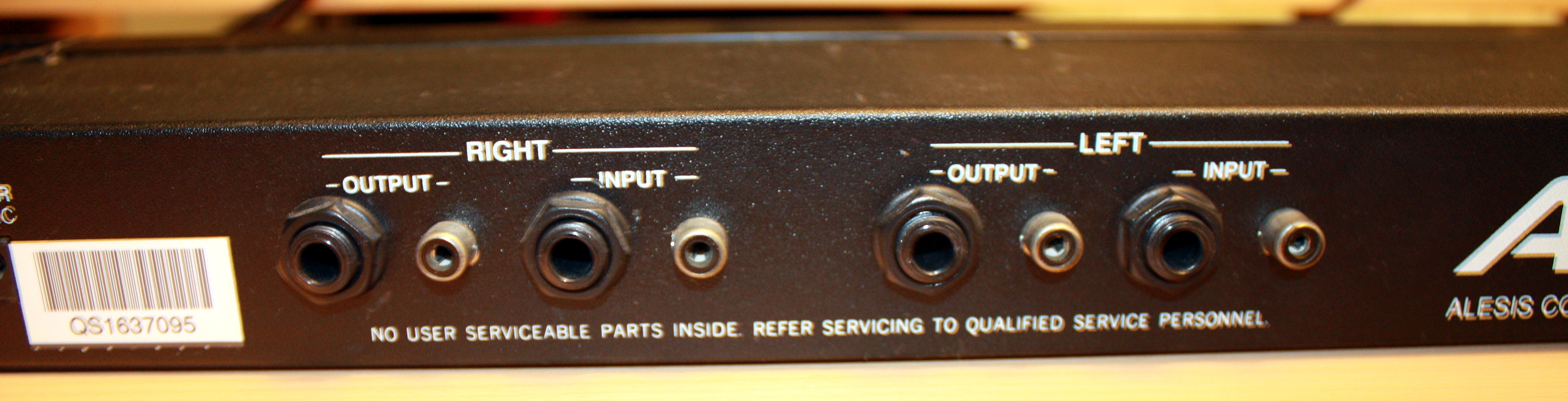 Alesis MEQ 230 image (441165) Audiofanzine