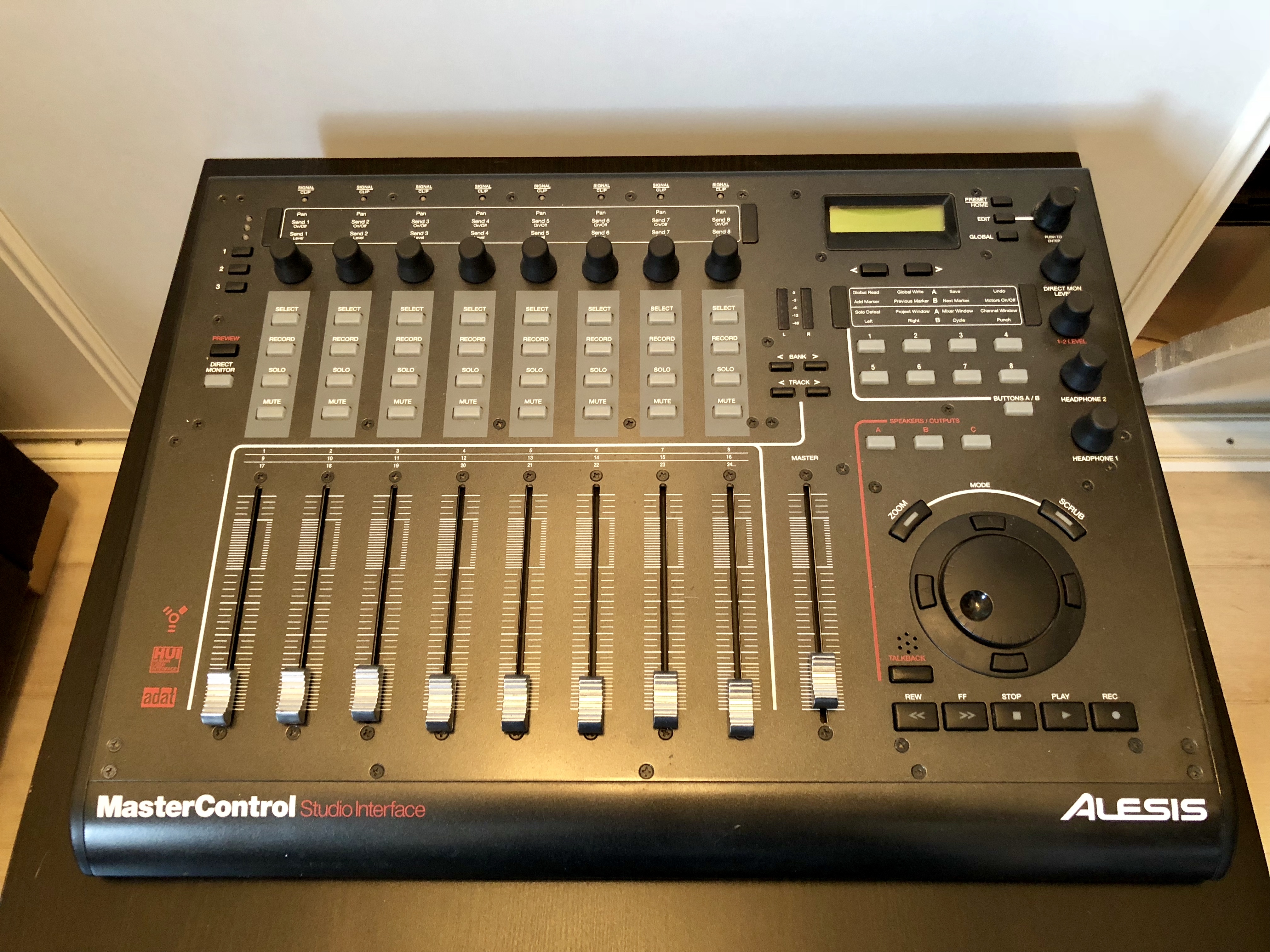 MasterControl - Alesis MasterControl - Audiofanzine