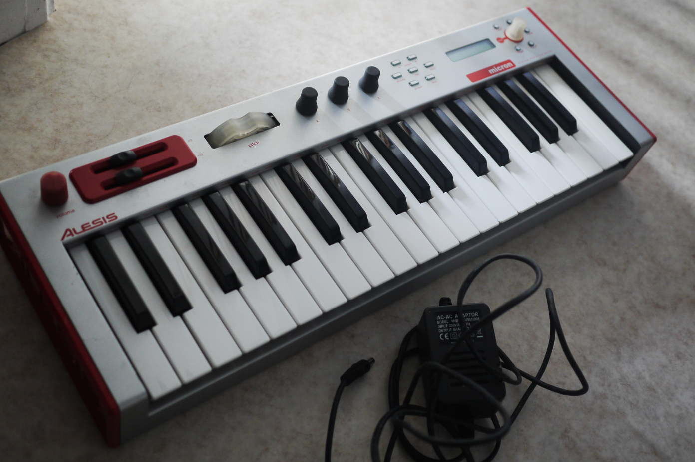 MICRON Alesis Micron Audiofanzine