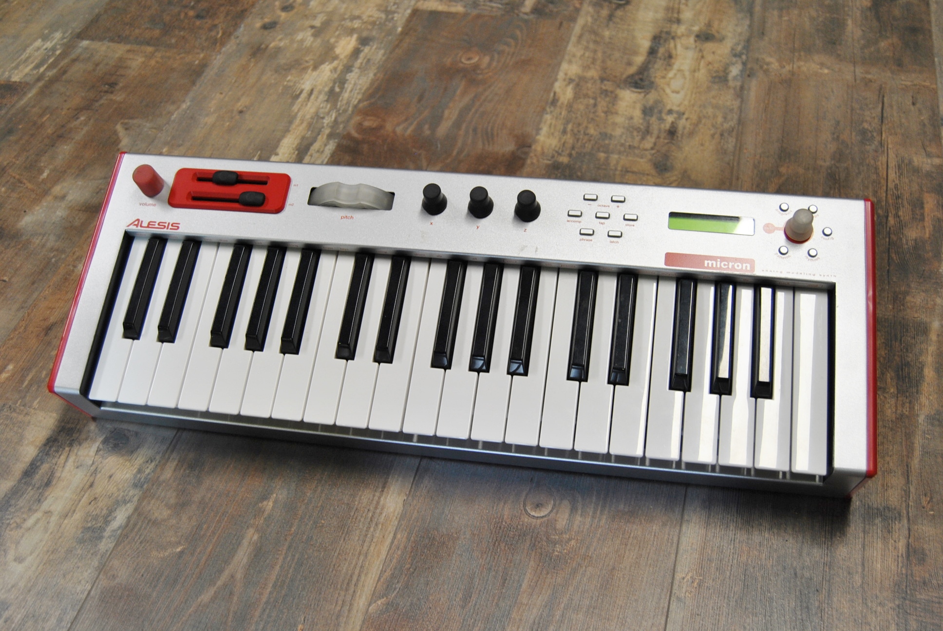 MICRON Alesis Micron Audiofanzine