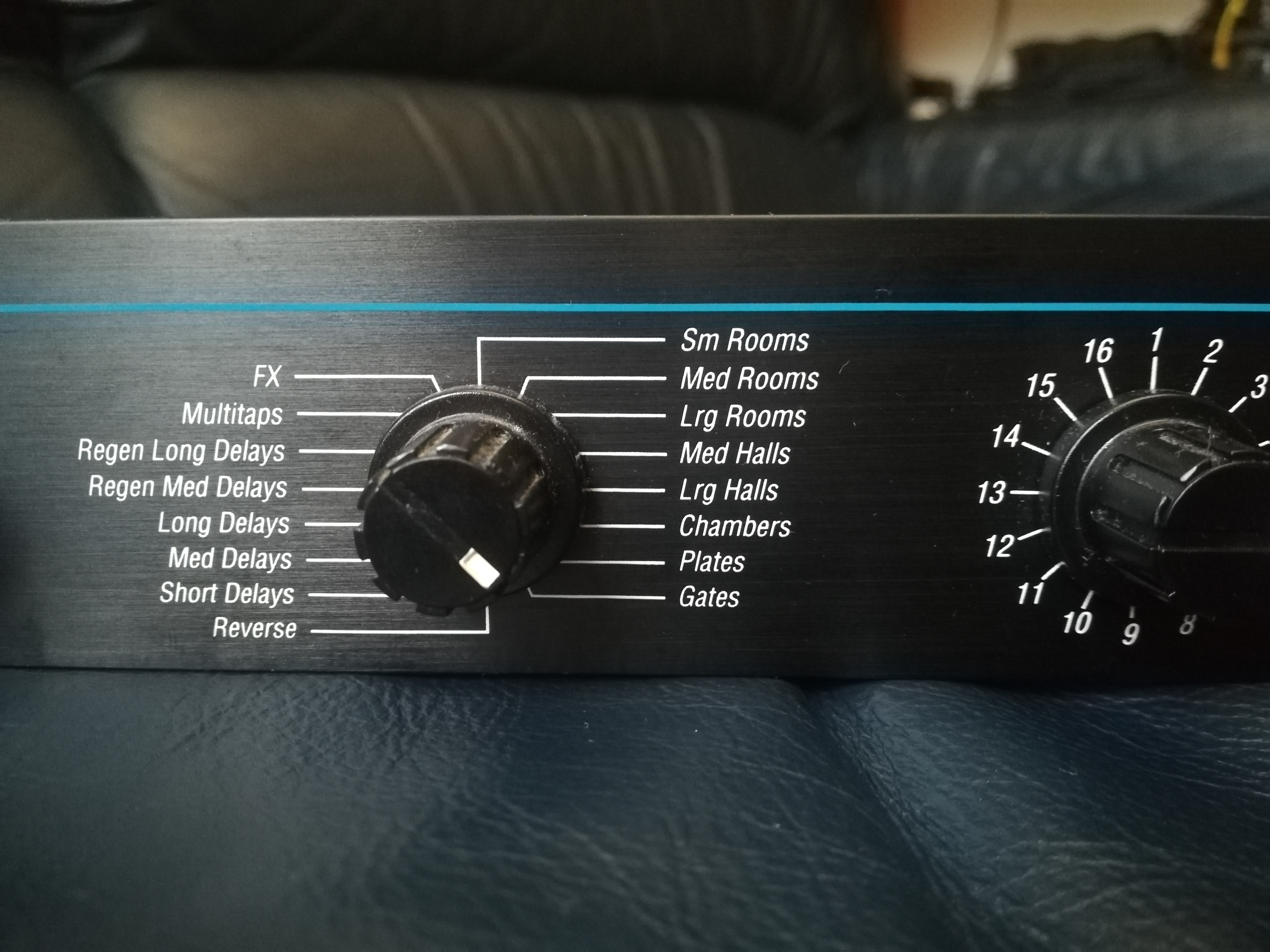 MicroVerb 3 Alesis MicroVerb 3 Audiofanzine