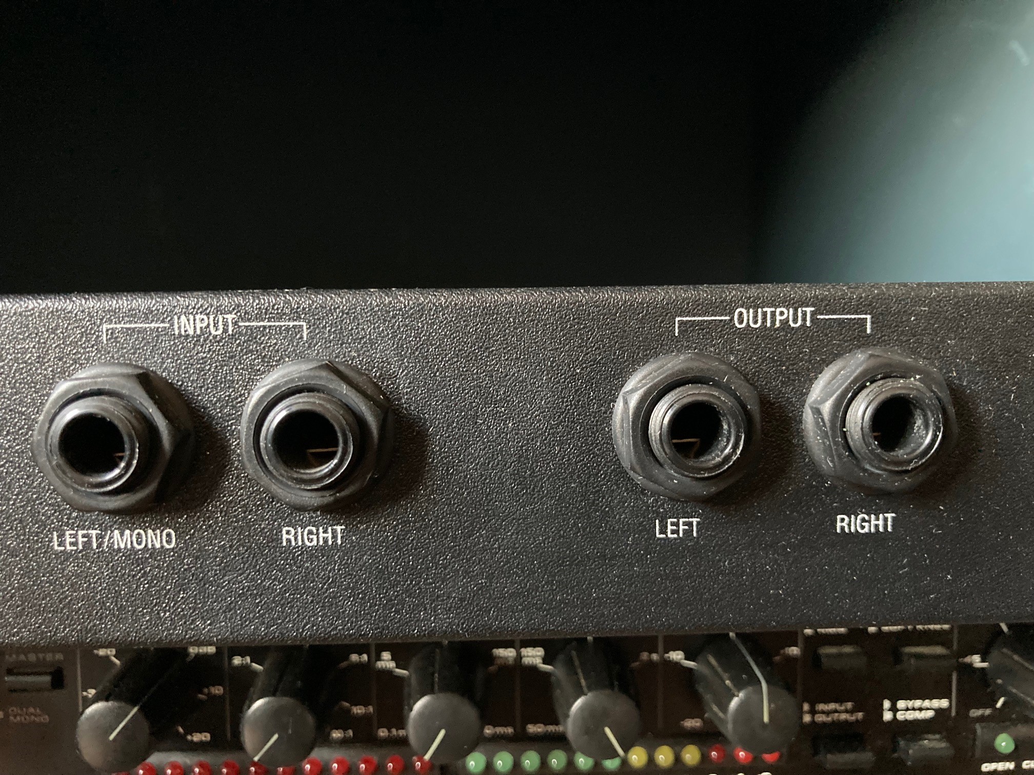 MicroVerb 4 - Alesis MicroVerb 4 - Audiofanzine