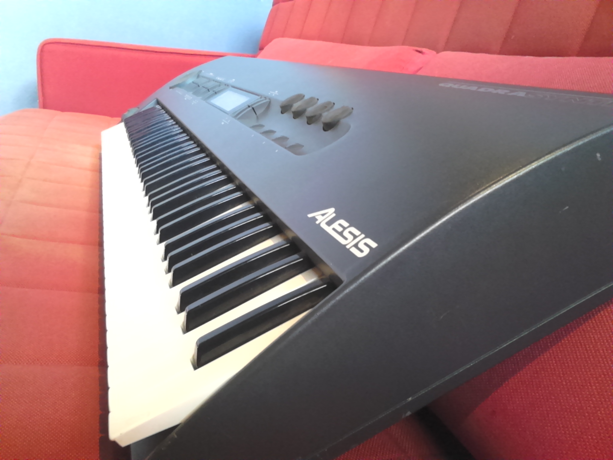 QUADRASYNTH Alesis QuadraSynth Audiofanzine