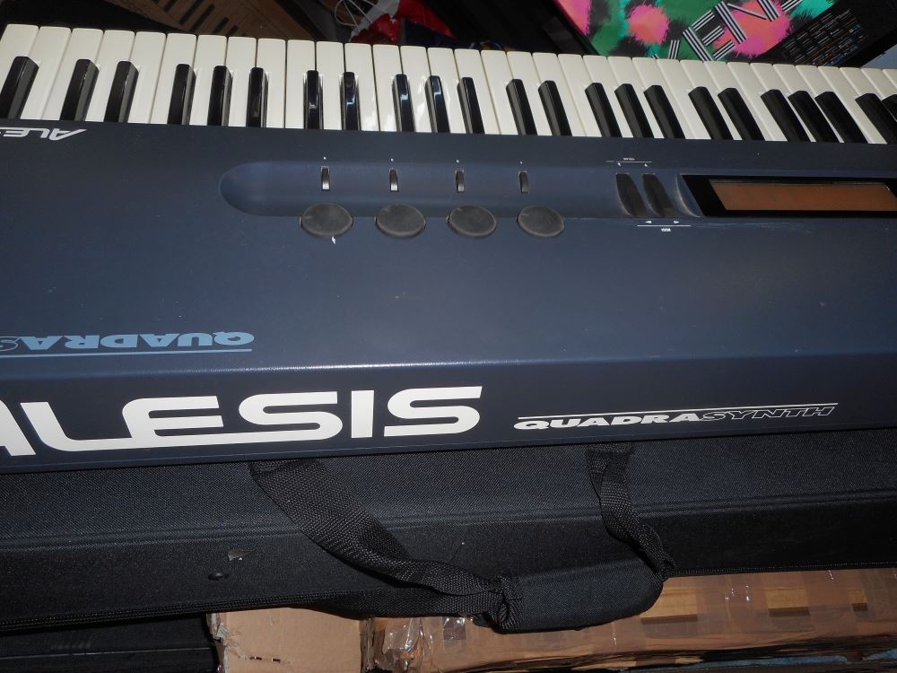 QuadraSynth Alesis QuadraSynth Audiofanzine