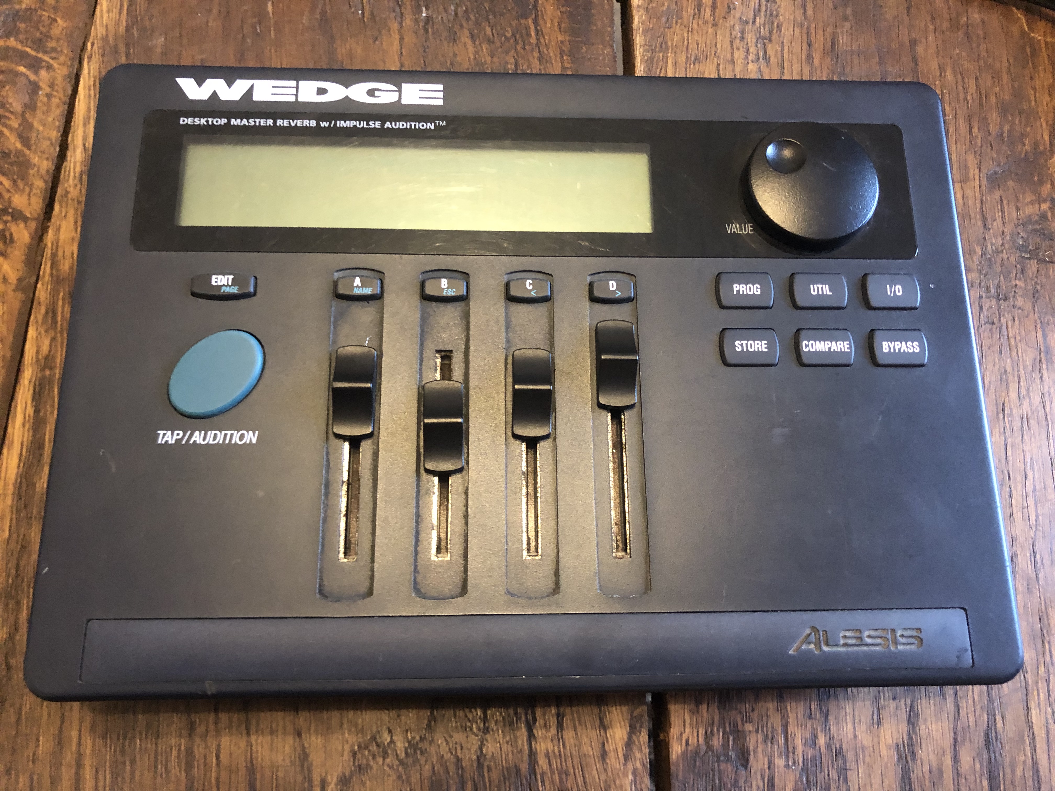 The Wedge - Alesis The Wedge - Audiofanzine