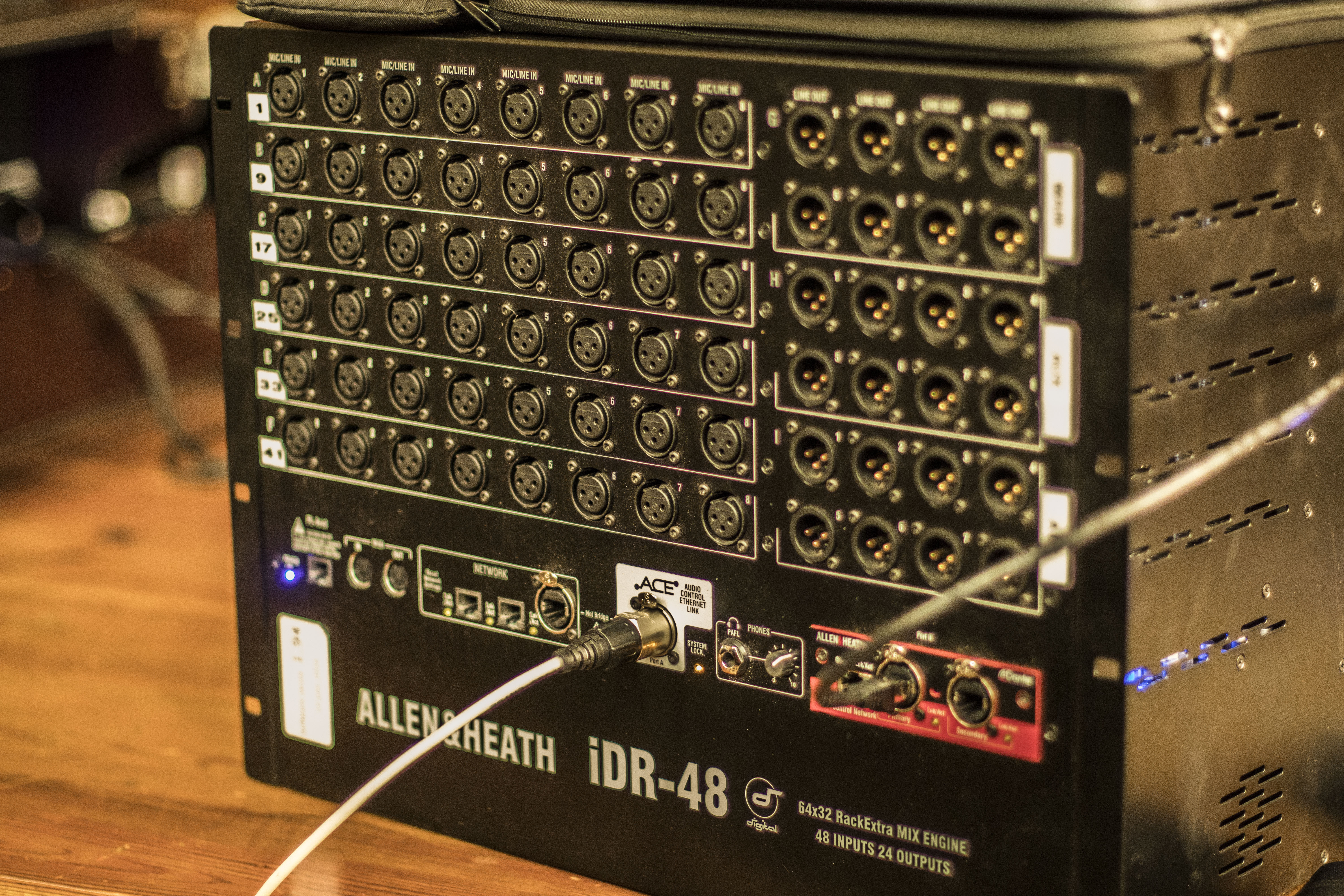 Dante Audio Interface Card Allen & Heath Audiofanzine