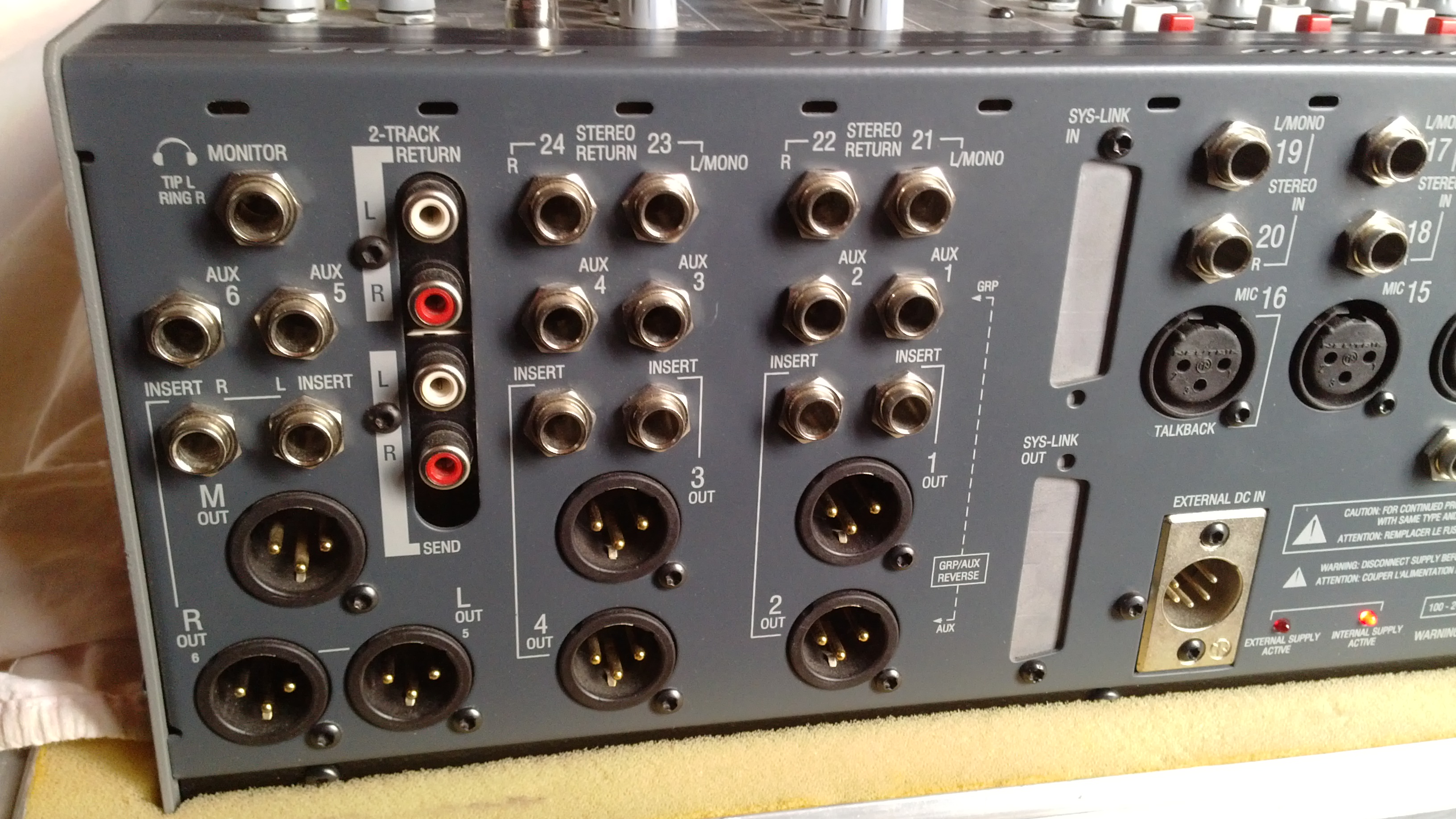 Allen & Heath GL220016 image (613810) Audiofanzine