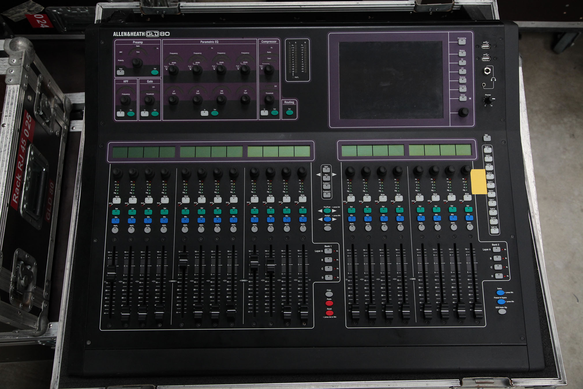 Allen & Heath GLD80 Audiofanzine